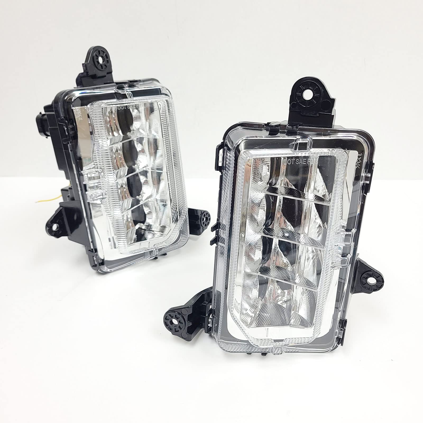 LEDIN Built-in LED Fog Lights Compatible with 2019 2020 2021 G M C Sierra 1500 Denali SLT AT4 (OE Style Clear Lens with Chrome Bezels, Switch, Wires, Relay)