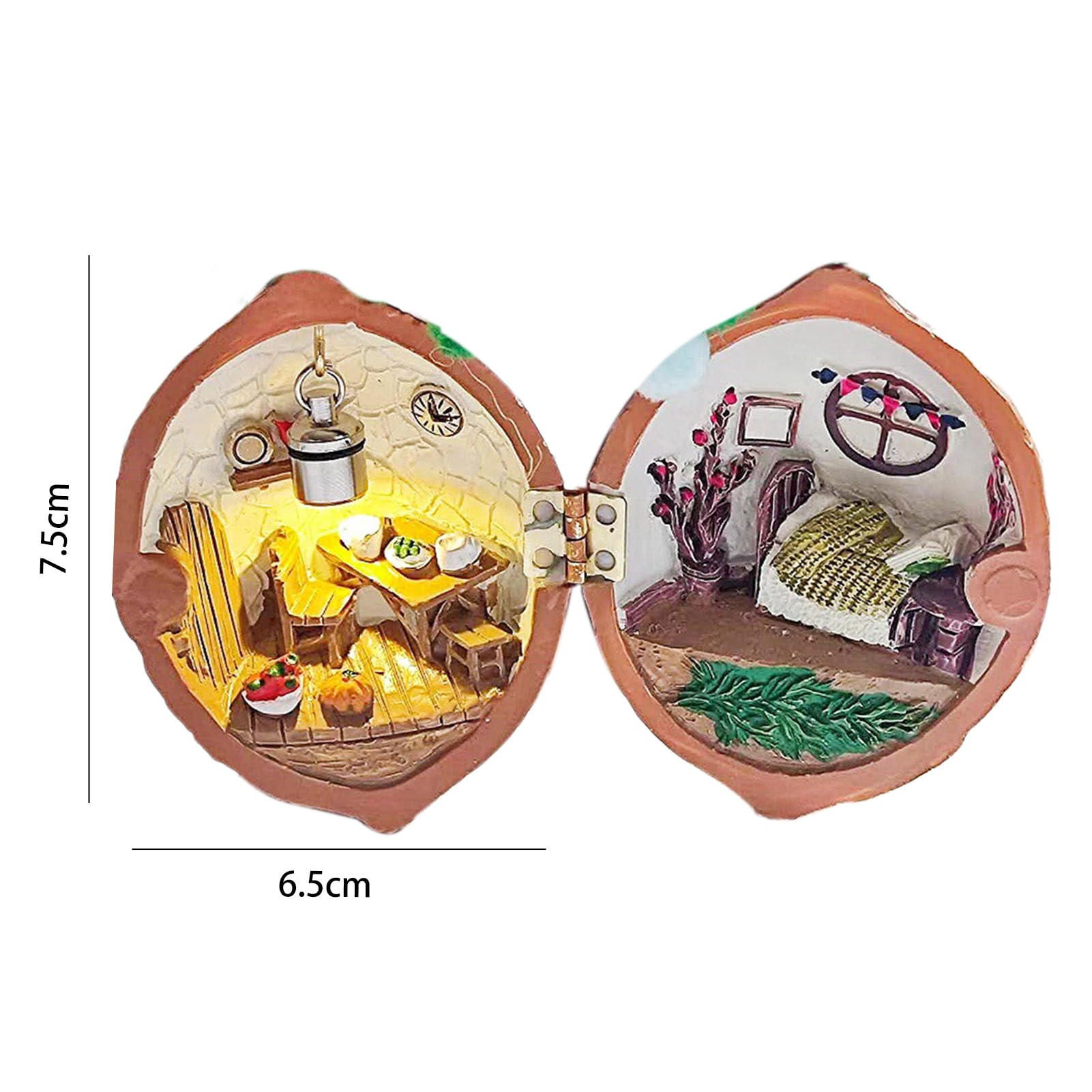 ミニチュア チェスト【ドールハウス】 精巧なミニチュアに思わずため息 横浜赤レンガ倉庫で「ドールハウス展