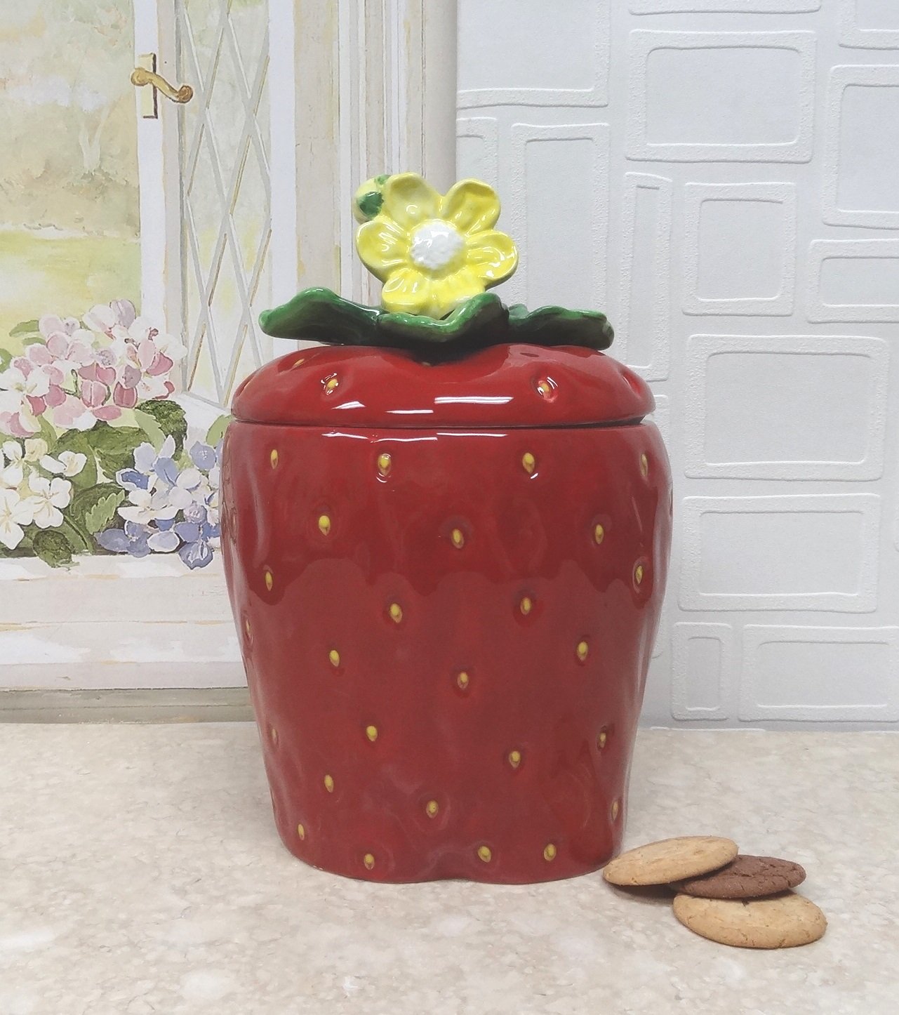 snapklik-tuscany-strawberry-shaped-hand-painted-ceramic-cookie