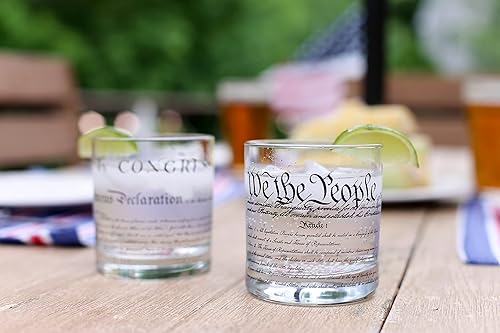 Well Told Auténticos vasos de whisky de la Constitución y Declaración de Independencia de los Estados Unidos (11 onzas, juego de 2) We The People,