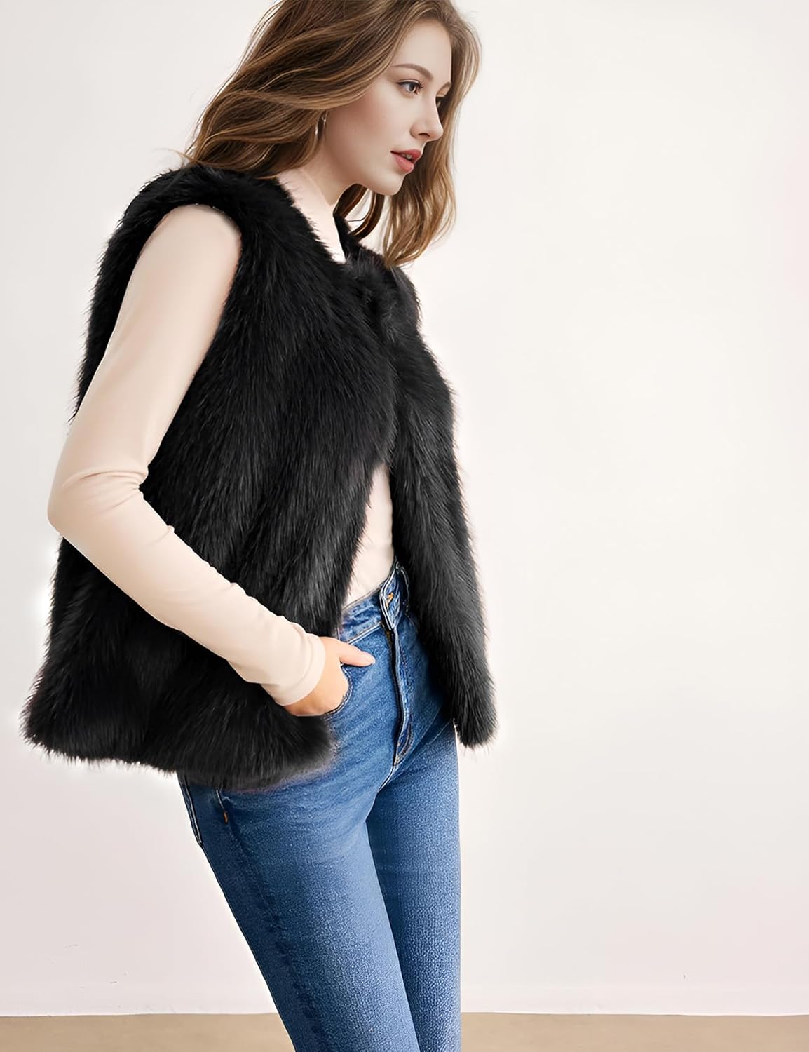 Women's Faux Fur Vest Sleeveless Fuzzy Jacket Fluffy Faux Fur Vest for Women Warm Winter Furry Vests Outerwear - Image 4