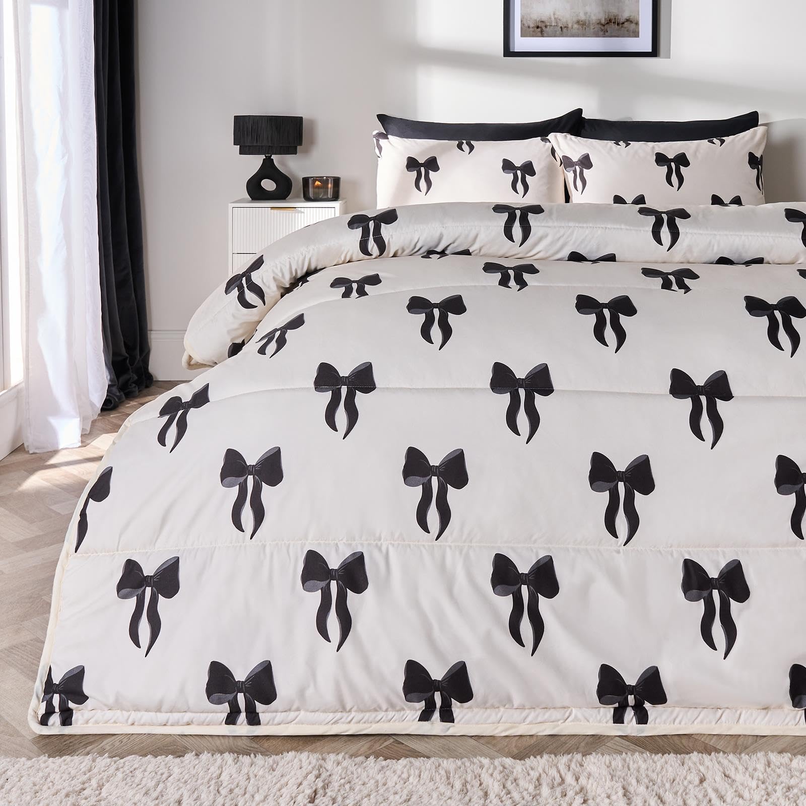 Ohs Bows - Mono King Size Duvet 10.5 Tog Coverless, Stylish Bow Print Soft Warm Microfibre Coverless Duvet King Size Camping Summer Winter Washable Quilt Bedding With Pillowcases, Monochrome