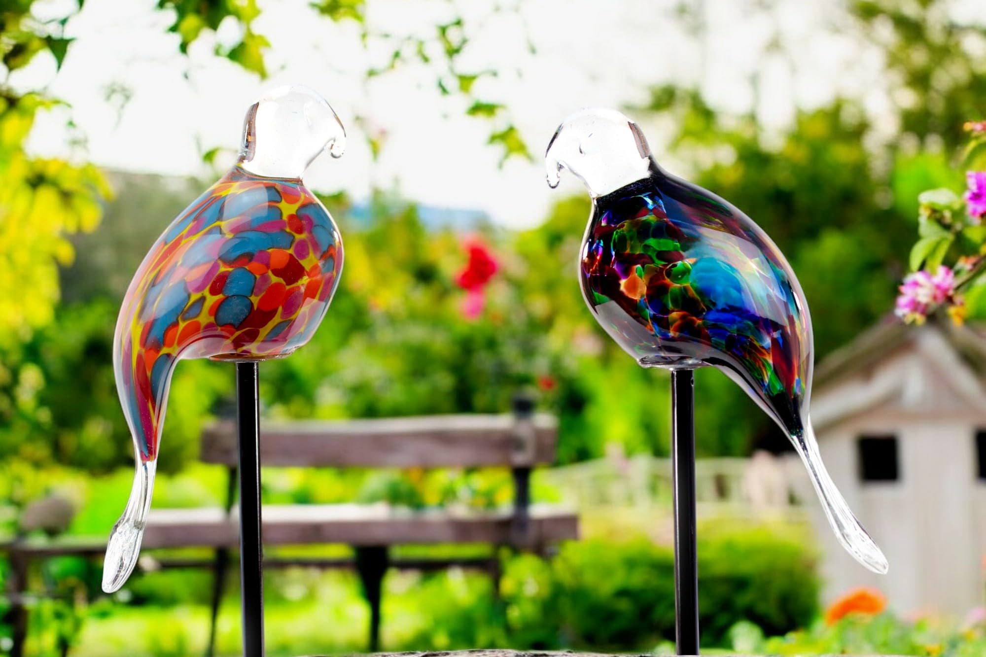 Gartenstecker mit Vogel - Rot Blau Gelb - Handgefertigtes Glas - Orange - Vogel auf Stock - Gartendekorationen - Gartenindeco für den Außenbereich - Gartendekor - Tiere für den Außenbereich