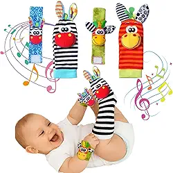 Combo 2 Meias e 2 Pulseiras Bebê com Chocalhos 0 a 12 Meses Menina Menino Conforto e Diversão (Vaquinha)