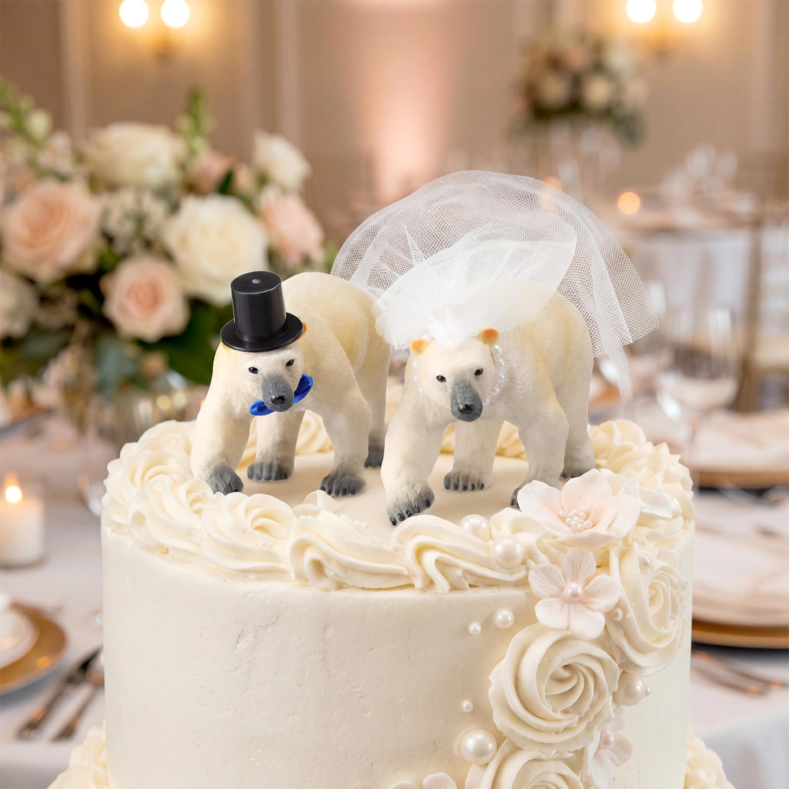 Sliner Polar Bear Cake Topper Couple Wedding Cake Toppers Decor Funny Bride and Groom Animal Theme Wedding Decor Novios Para Pastel for Engagement Bridal Showers Funny Couple Statue Anniversary