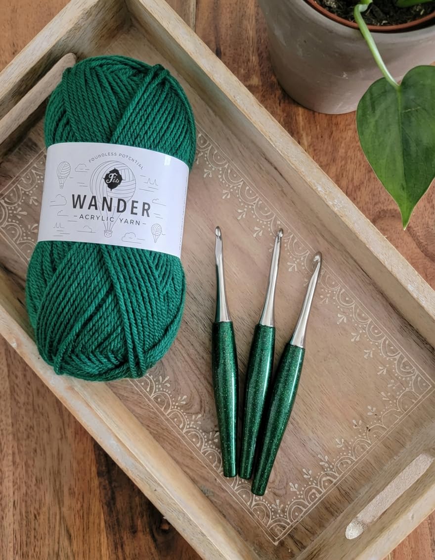 Amazon.com: Furls Crochet Hook, Odyssey Emerald Green, Nickel