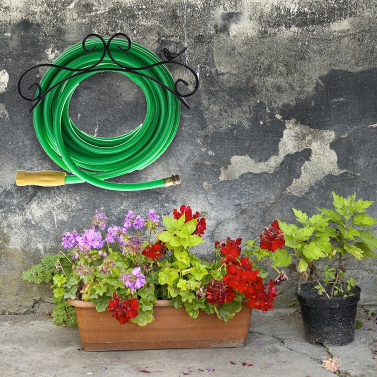 SHINEOFI 2 Pièces Support de Rangement pour Tuyau D'arrosage, Support pour Tuyau D'arrosage Mural en Fer Noir, Style Antique Élégant, pour Jardin et Intérieur, Gain de Place, Résistant