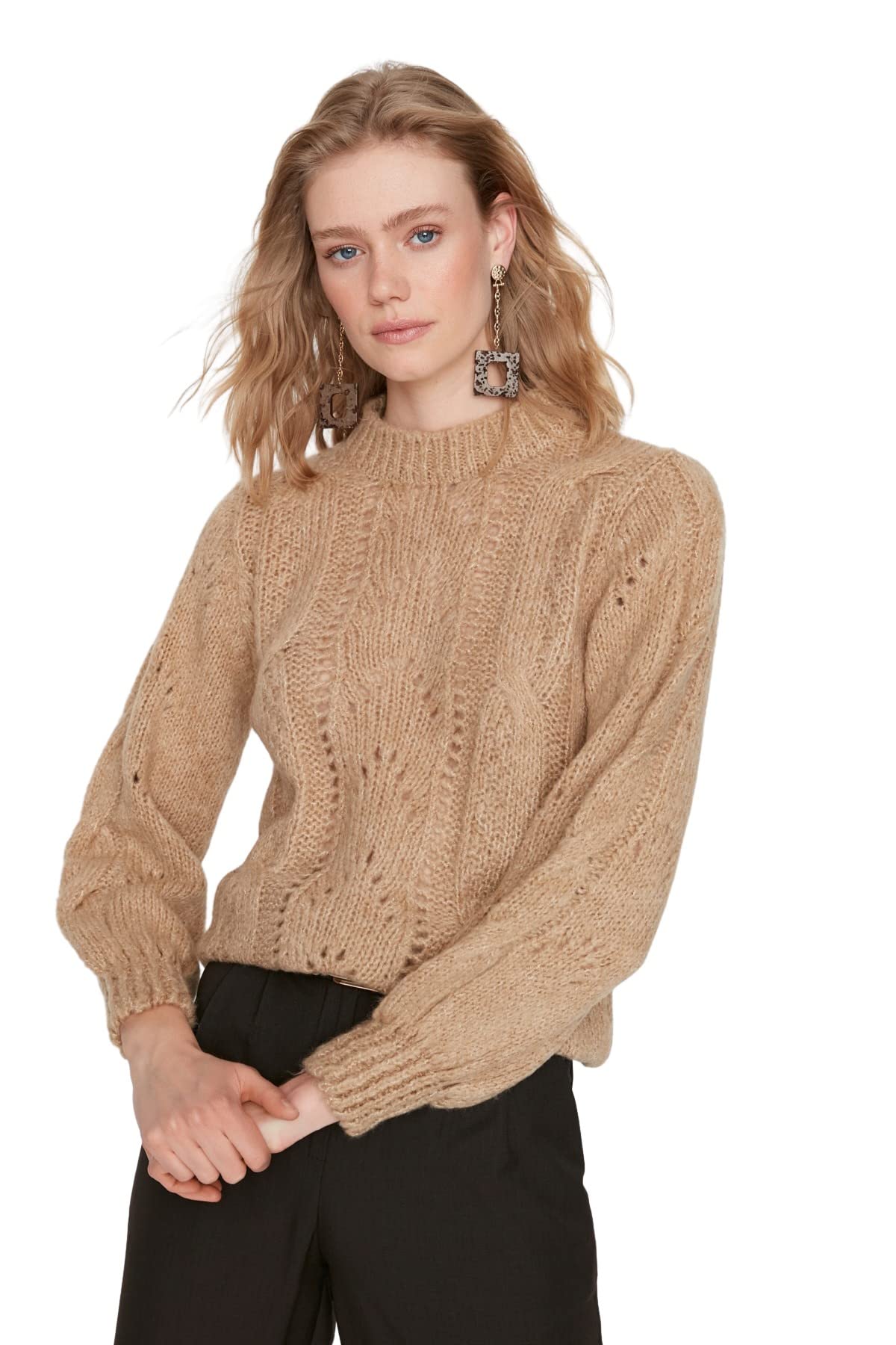 Trendyol Women's Camels Regular Basic Crew Neck Knitwear Sweater