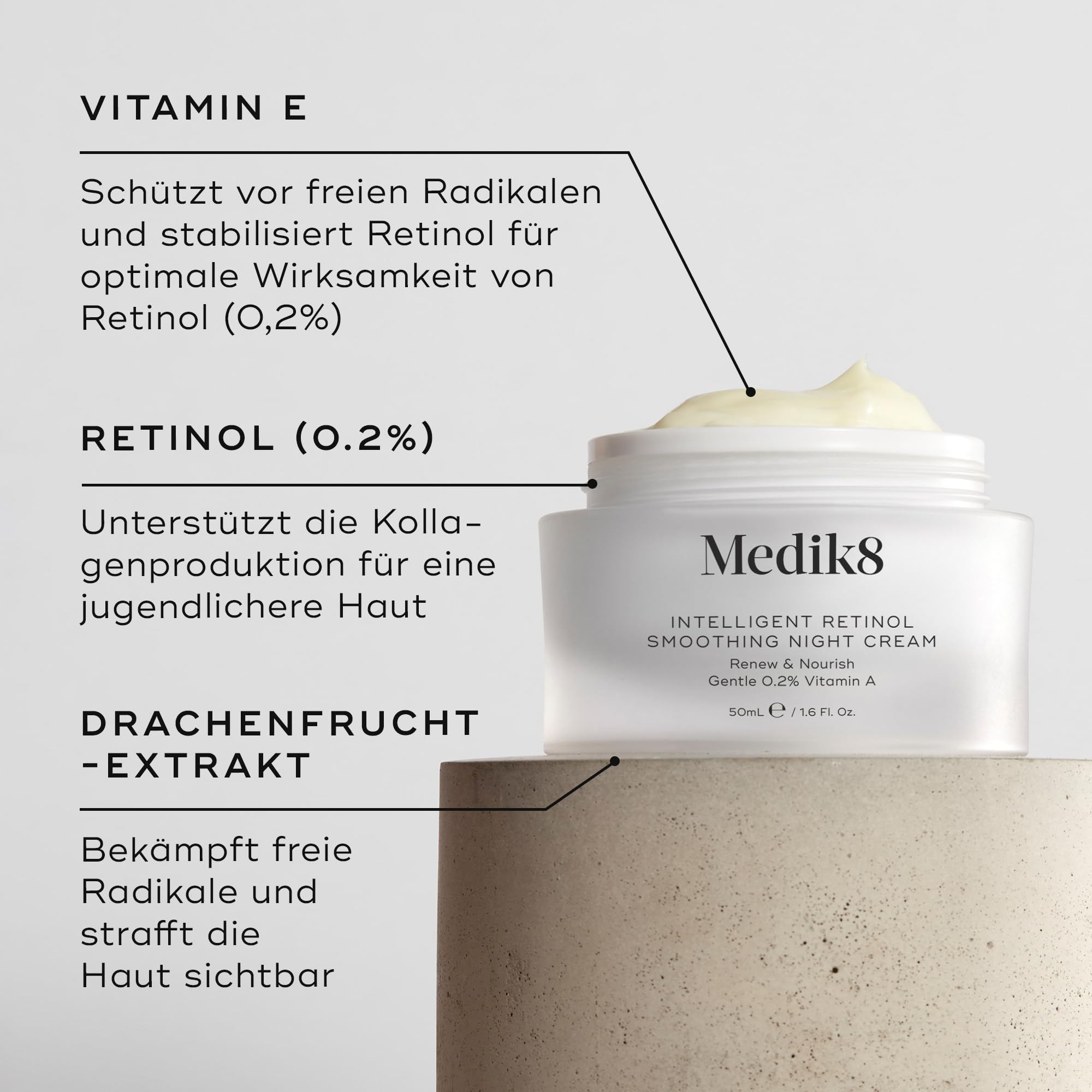 Medik8 Intelligent Retinol Smoothing Night Cream, 0,2% Vitamin A - 50 ml | Sanfte 2-in-1-Nachtcreme zur Regeneration und Pflege; für ein ebenmäßigeres Hautbild und antioxidativen Schutz