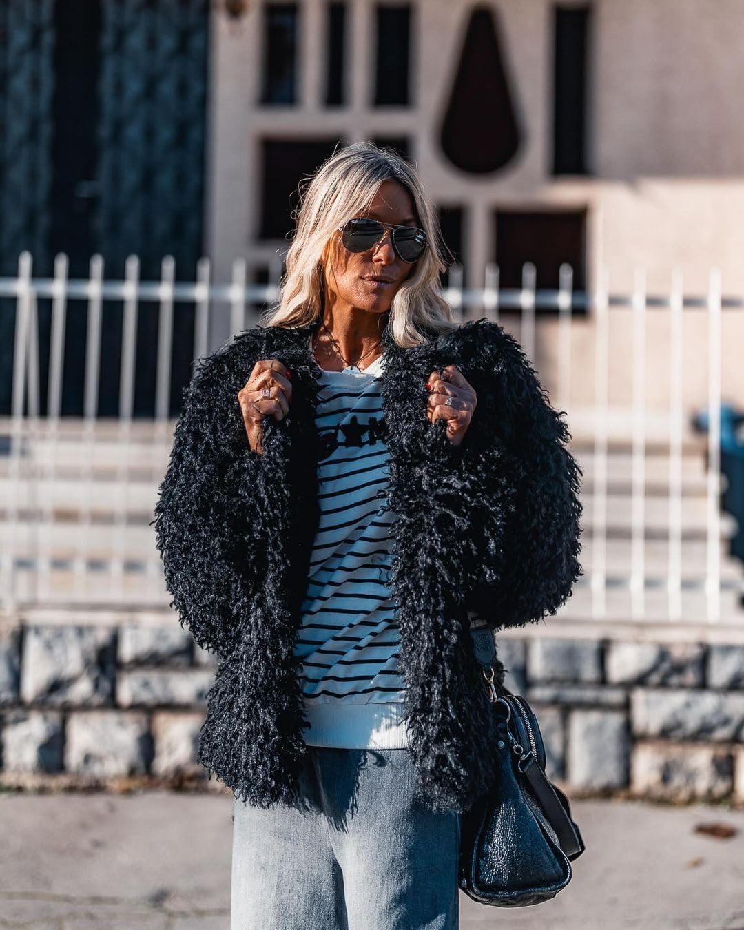 Aoang Women's 2026 Winter Coats Fleece Cropped Jacket Faux Fur Long Sleeve Shaggy Warm Outerwear Fall Clothes - Image 3