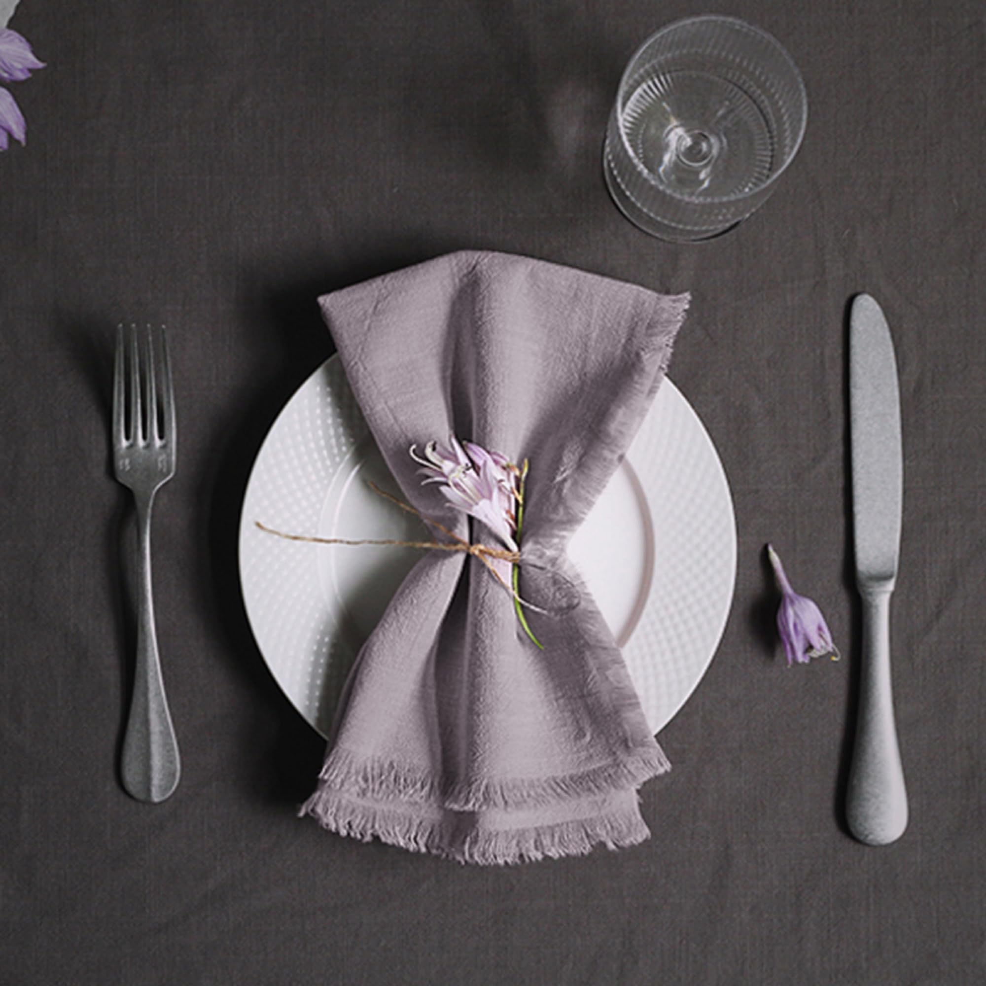 Set 12 Tovaglioli Di Stoffa In Cotone 45x45 Cm – Blu Lavanda Con Pizzo Decorativo, Lavabili, Per Matrimoni E Cene
