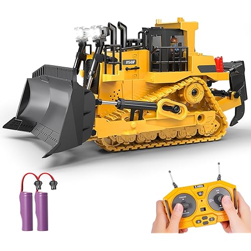 RC Bulldozer Toy for Boys, Remote Control Play Bulldozer Construction Vehicles, 9CH 2.4Ghz Track Type Tractor Dozer with Metal Blade & Light, Truck Toys for Kids 3-12 Year Old Christmas Birthday Gifts