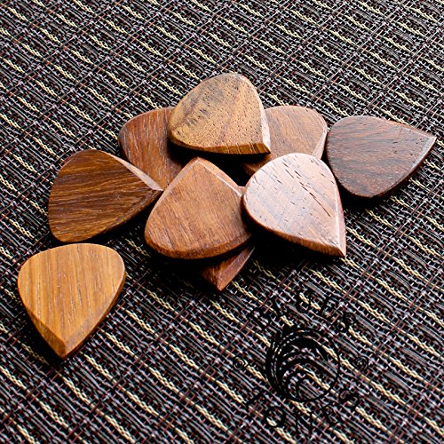 Blues Tones Pack mixte de 4, médiators de luxe - Les Beatles, Paul McCartney, John Lennon, RIngo Starr, George Harrison Blues Tones Pack mixte de 4, médiators de luxe – Image 5