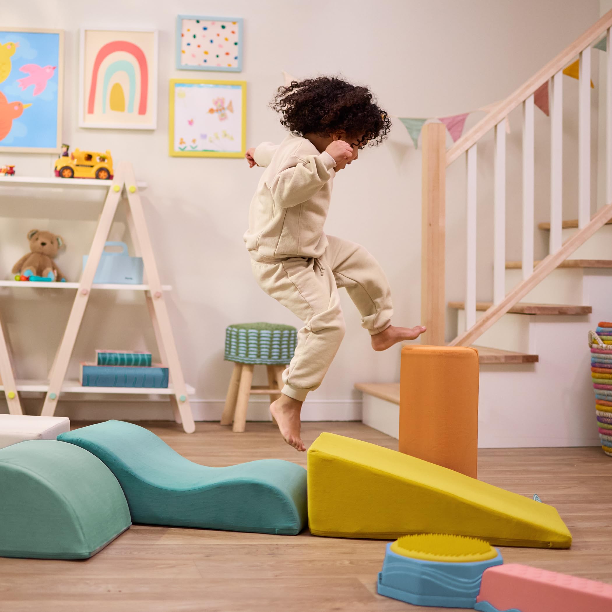 B. toys WonderShapes, Forme sensoriali in Schiuma da Arrampicata | Set da 5 con cilindro, rampa, scala, rampa ondulata e semicilindro; fodere rimovibili lavabili in lavatrice; 12+ mesi