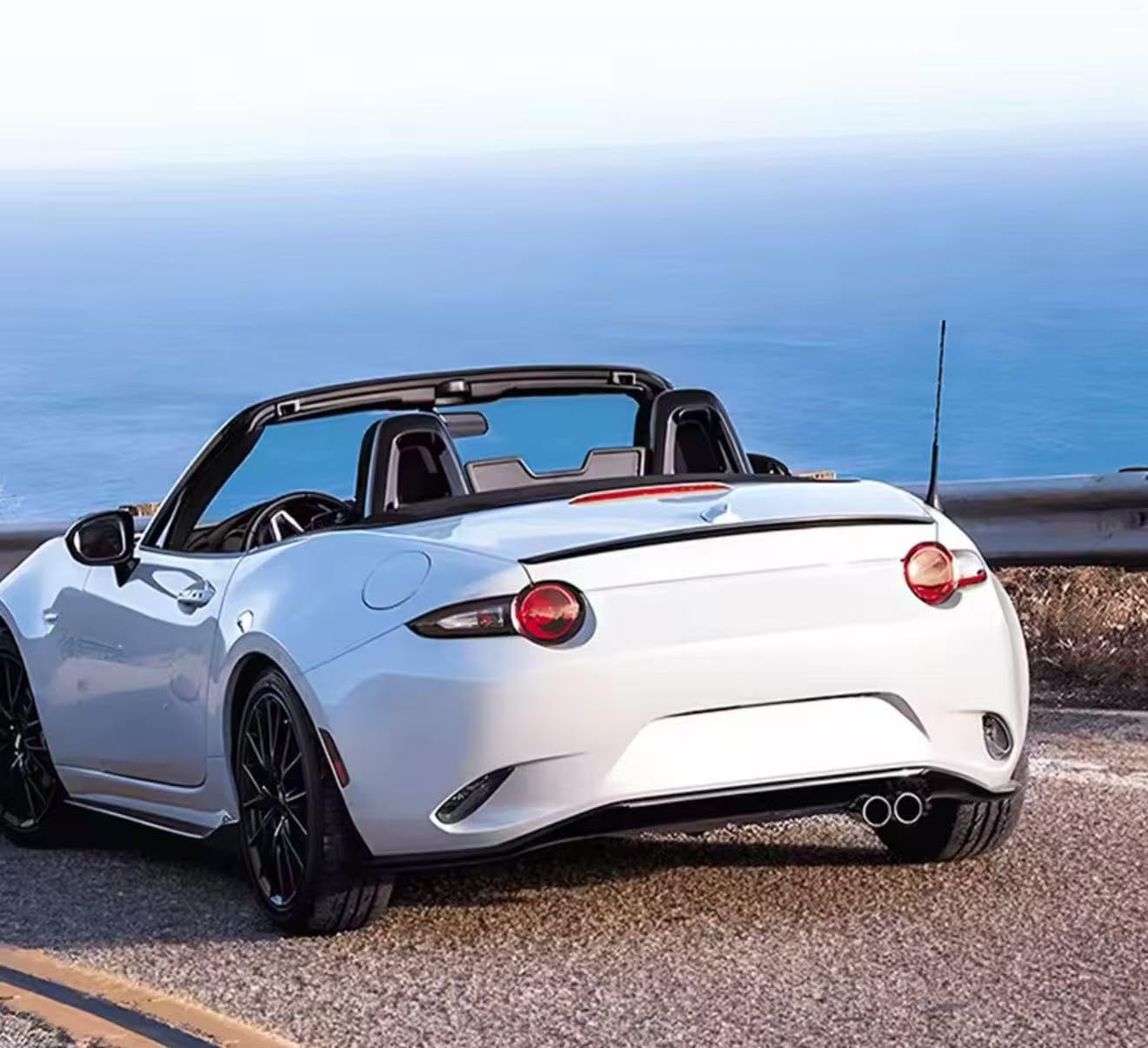 【Mazda NDロードスター／RF対応】カーボンリアスポイラー（新品・未使用） マツダ用 MX-5 ロードスター RF 4代目 ND型用 カーボン トランク
