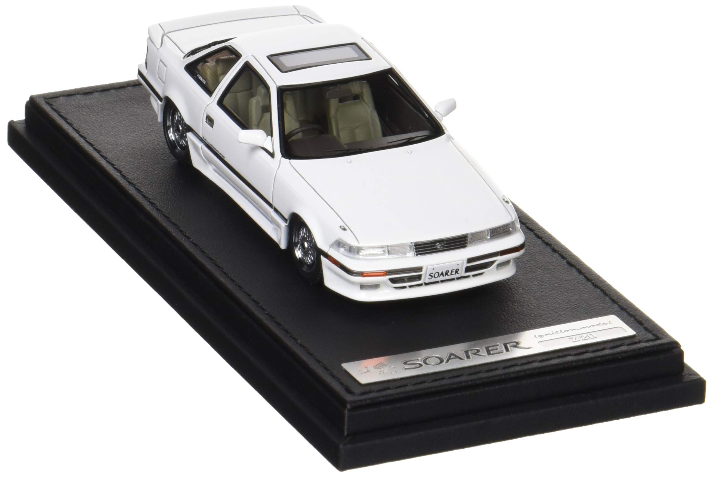 イグニッションモデル 1/43 ソアラ 2.0 GT Z10 レッド
