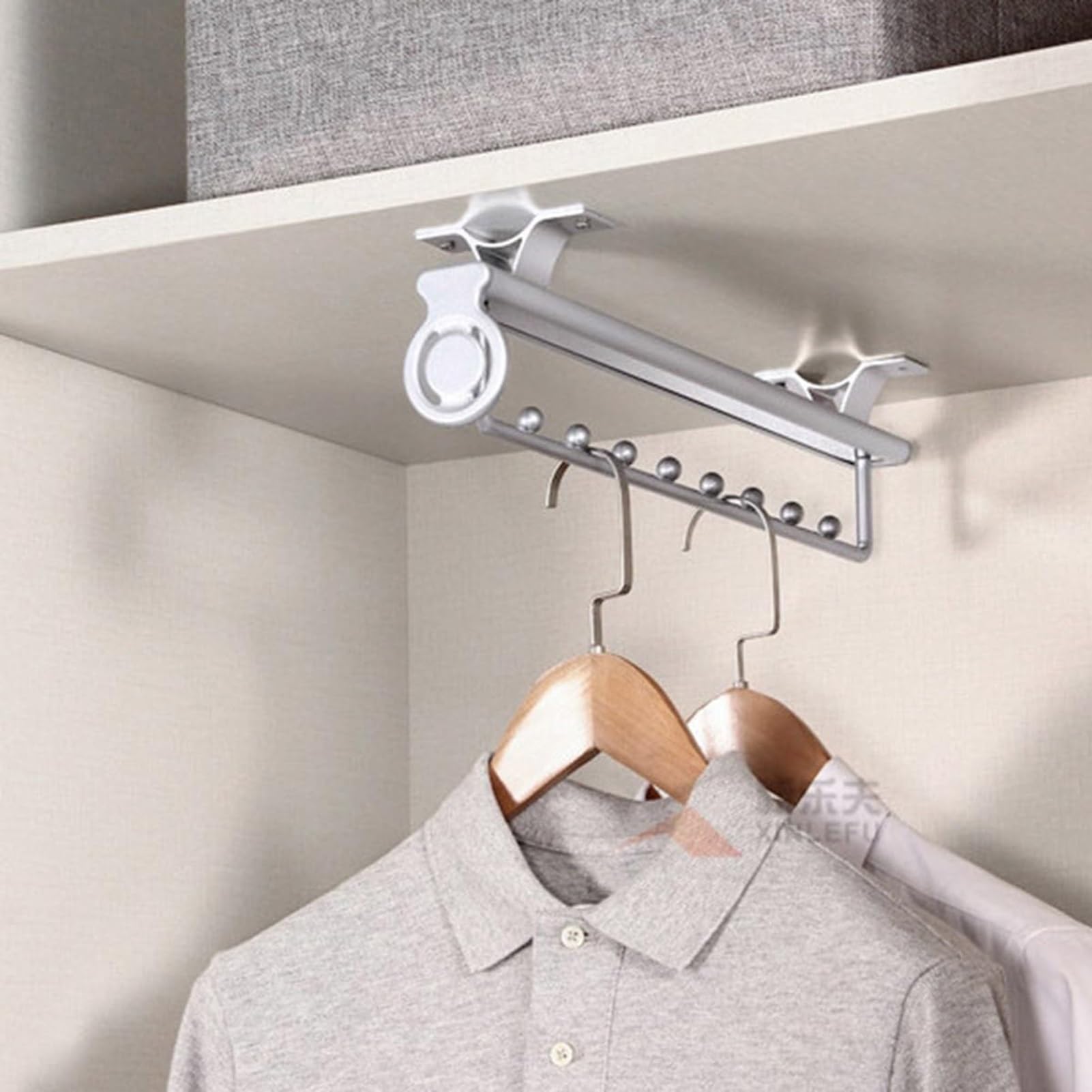 Tringle à vêtements extensible de penderie télescopique pour aménagement de placard
