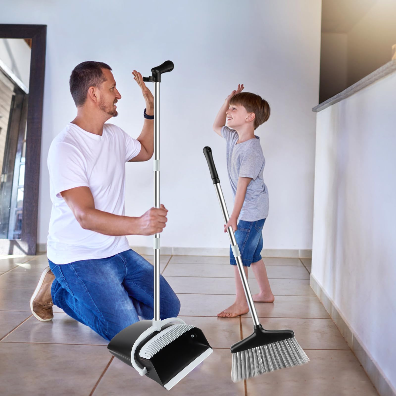 Set Scopa e Paletta Alta Verticale, Scopa e paletta Salvaspazio, Paletta Richiudibile con Denti a Pettine per Casa, Paletta con manico lungo per esterni, Kit Interni Pulizia Casa Giardino