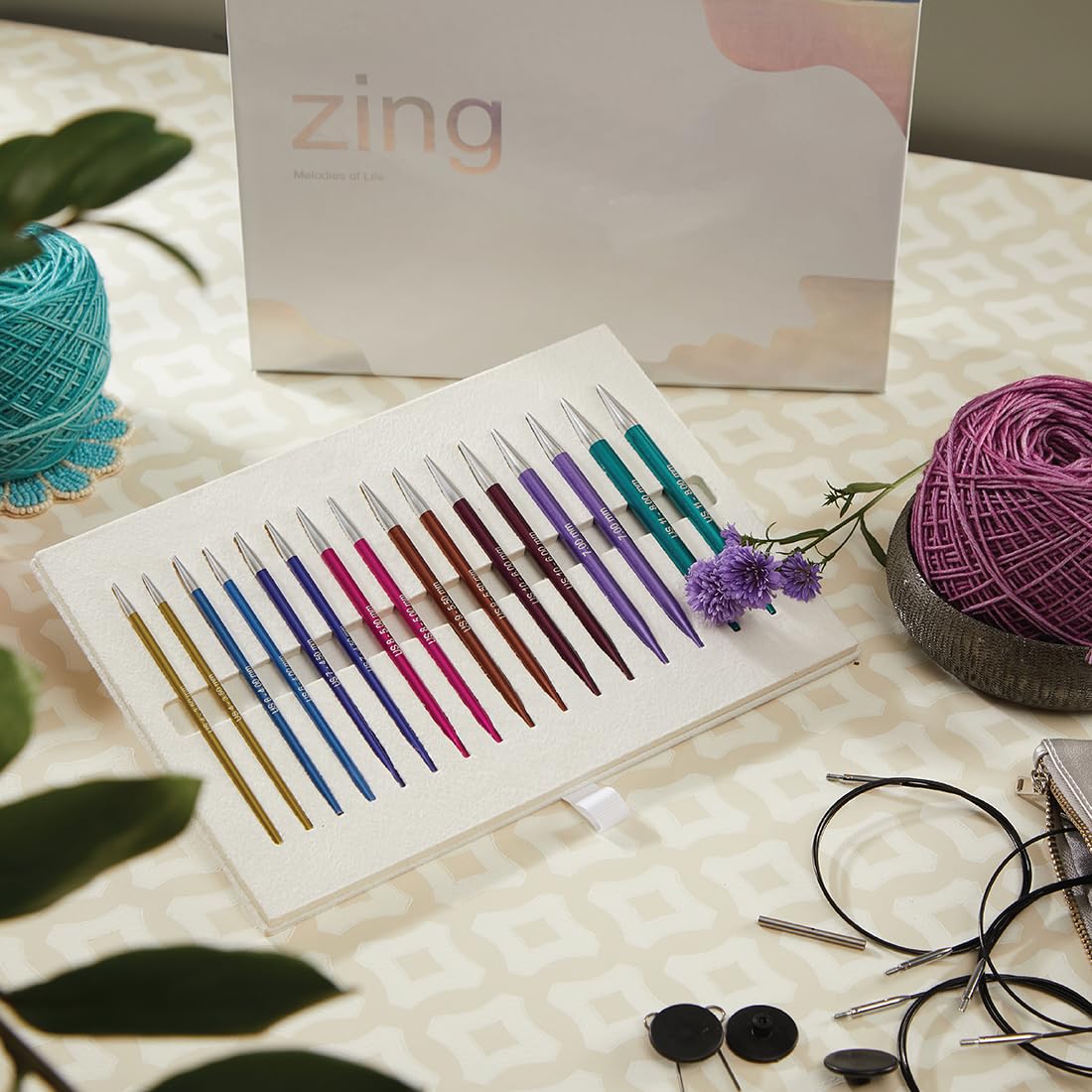 KnitPro Deluxe-Geschenkset – Zing austauschbare Rundstricknadeln (3,50–8,00 mm) mit Zubehör, Bunt