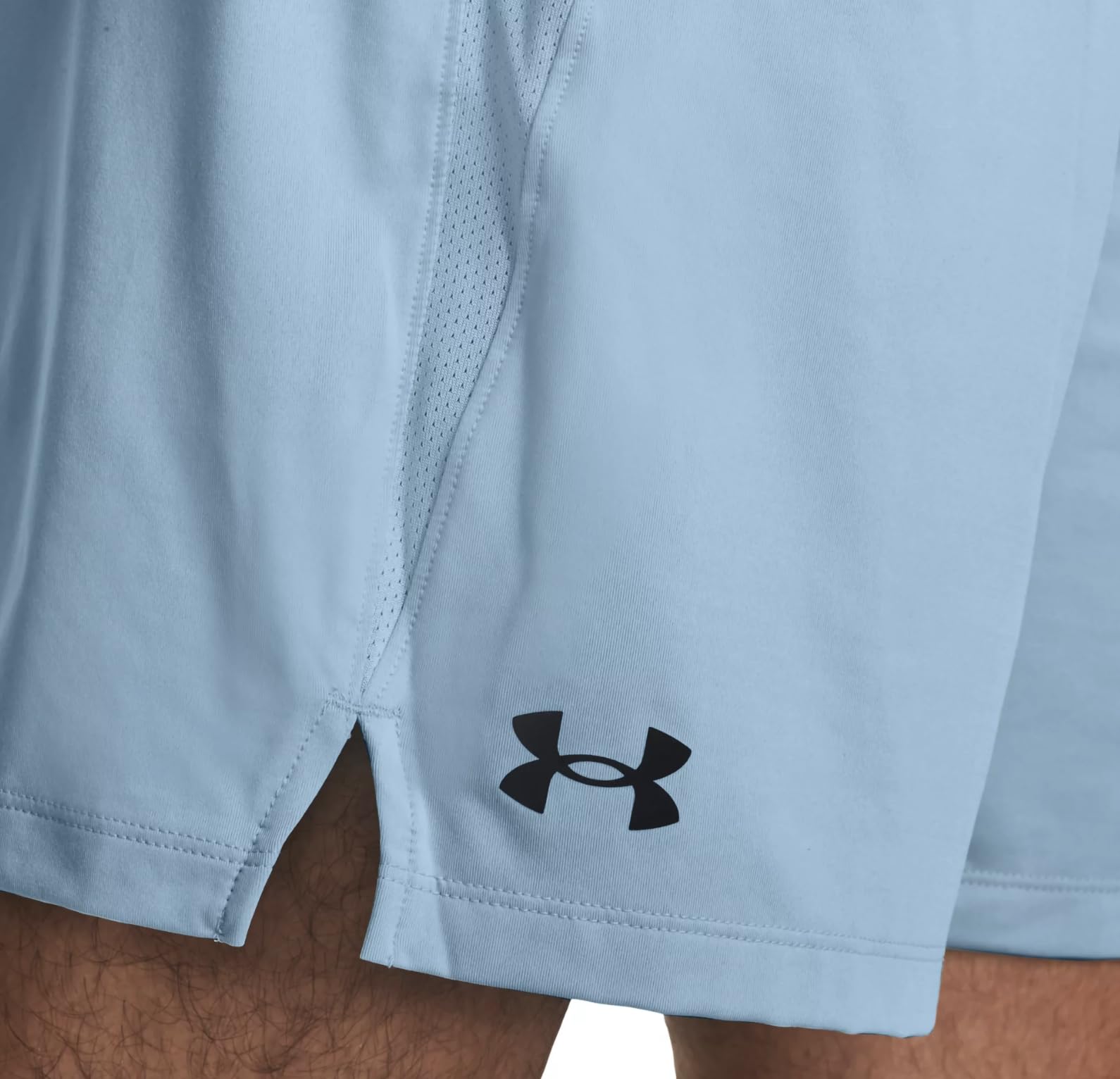 Under Armour Pantalones cortos de entrenamiento con ventilación Tech Mesh para hombre