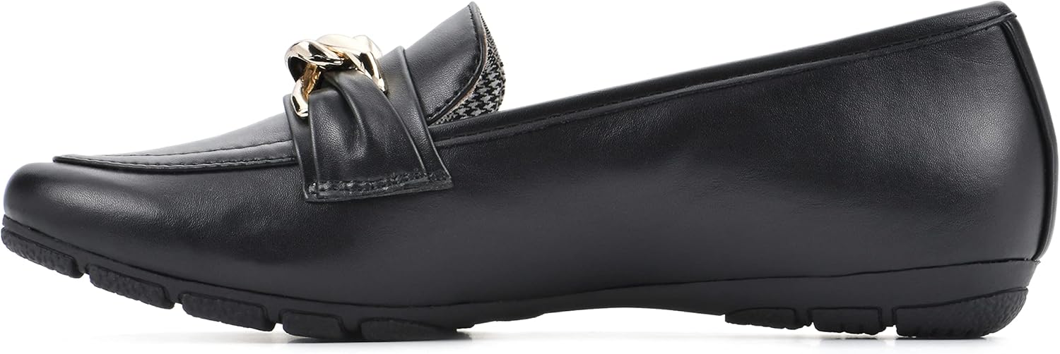 CLIFFS BY WHITE MOUNTAIN Women's Gainful Loafer, Black/Smooth, 9 M