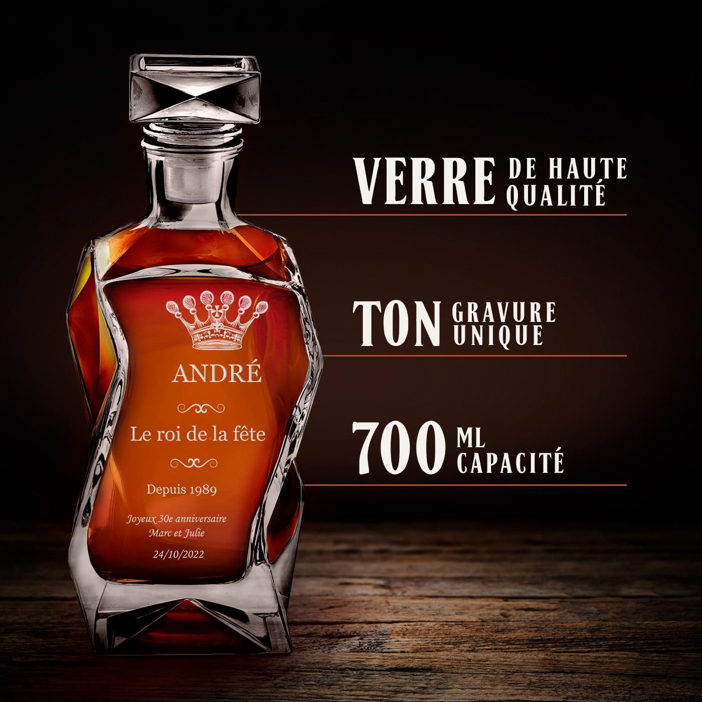 Maverton Décanteur gravé avec 2/4 / 6 verres à Whisky, Ensemble de Carafe avec verres, Whiskey Decanter, Cadeau pour chaque homme - avec personnalisation - Roi