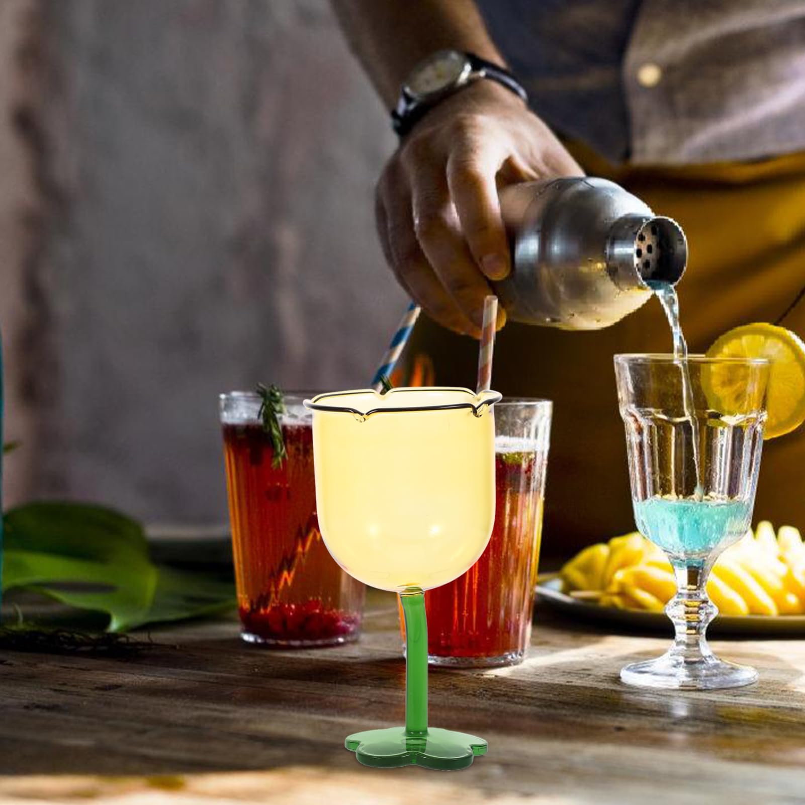 Bicchiere da Vino da 250ml Creativo a Forma di Fiore in Vetro Giallo Multipurpose per Ristoranti e Hotel