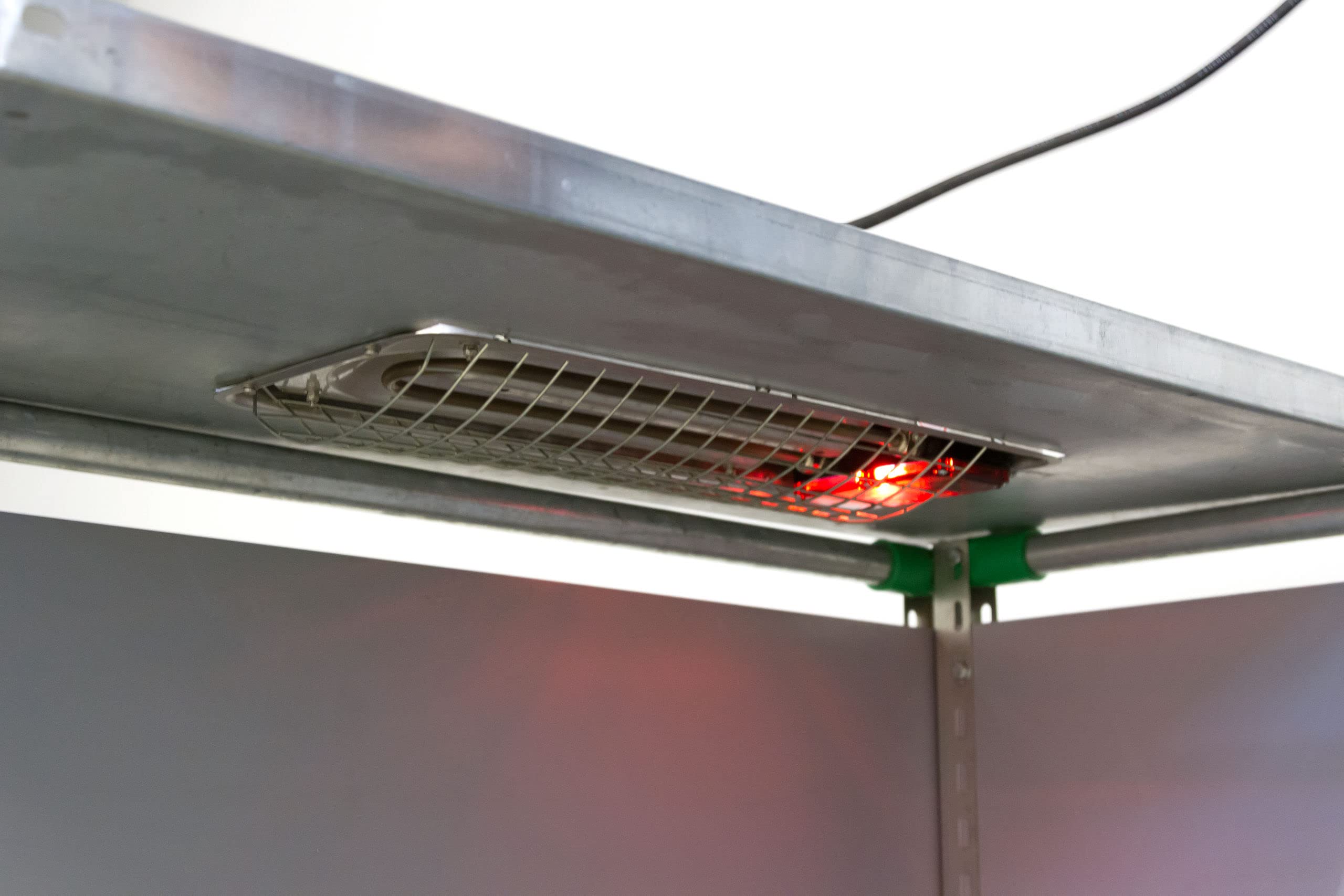 Kerbl SunnyBoy promiennik ciepła 100 W (lampa grzewcza do hodowli prosiąt, obudowa ze stali nierdzewnej, łącznie z żarówką) 22258