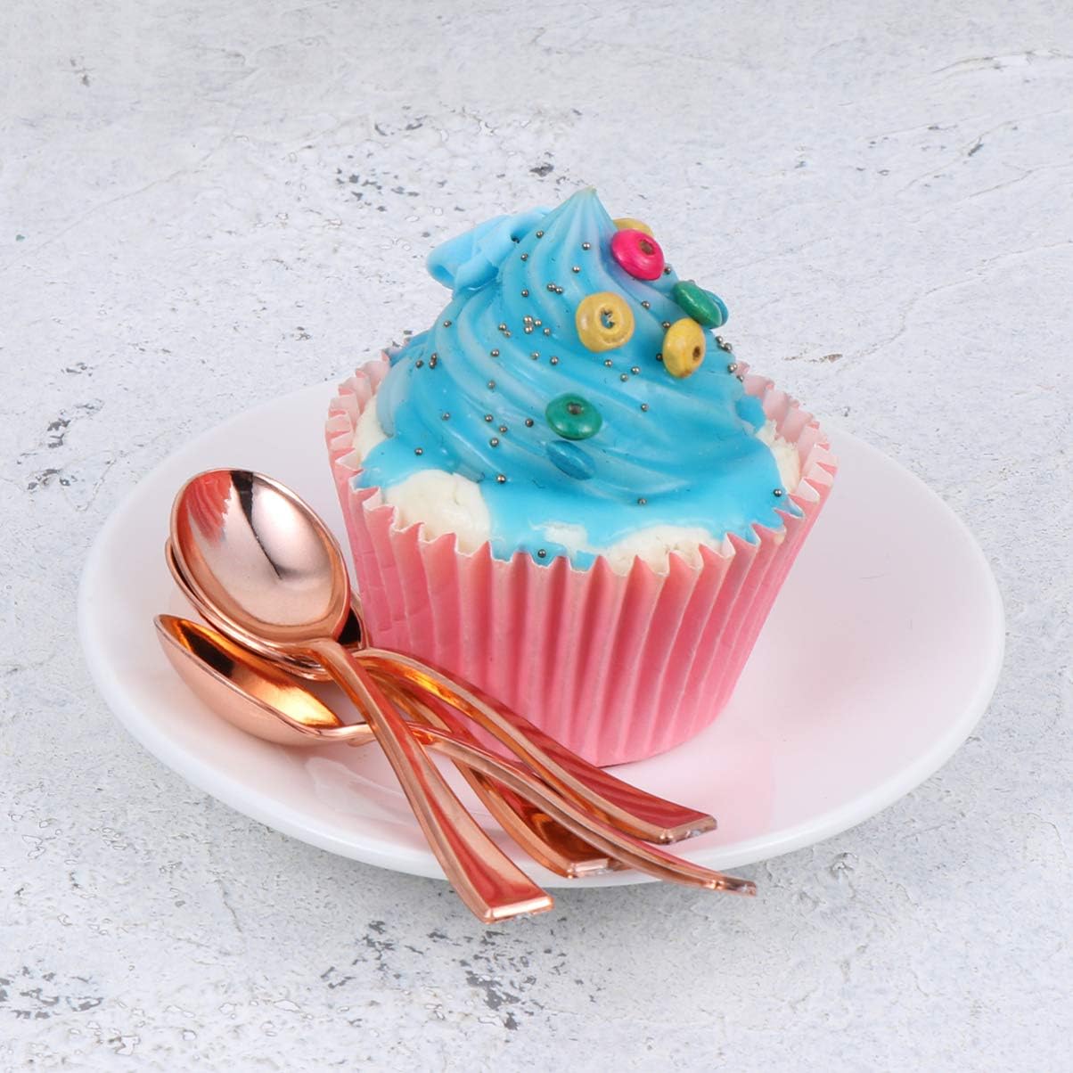 ① アメリカ地図型台座付き スーベニアスプーンコレクション 61本 ②