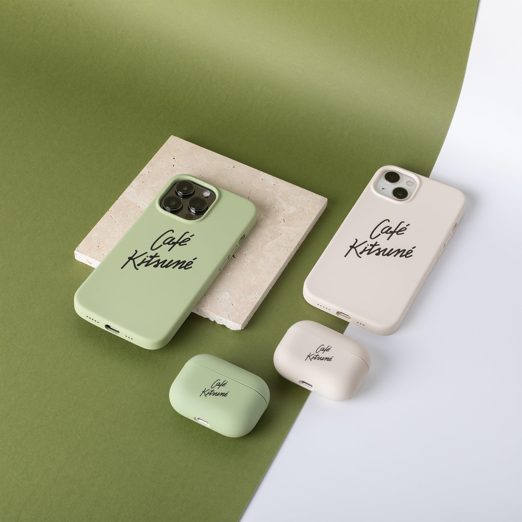 【うぐいすのはつね】iPhone13 Amazon.co.jp: メゾンキツネ (MAISON KITSUNÉ) x ネイティブユニオン
