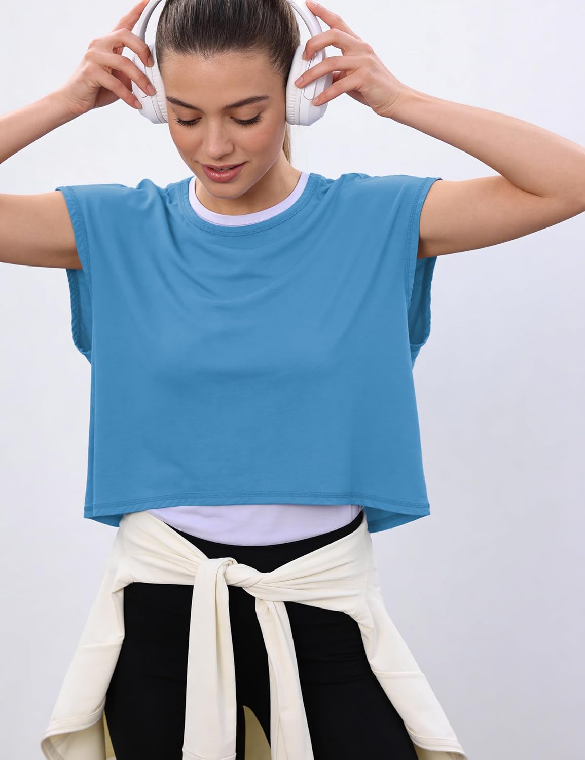 Totatuit Womens Open Back Workout Tops Oversized Crop Gym Shirts Loose Fit Short Sleeve Athletic Tee for Running Yoga - Image 3