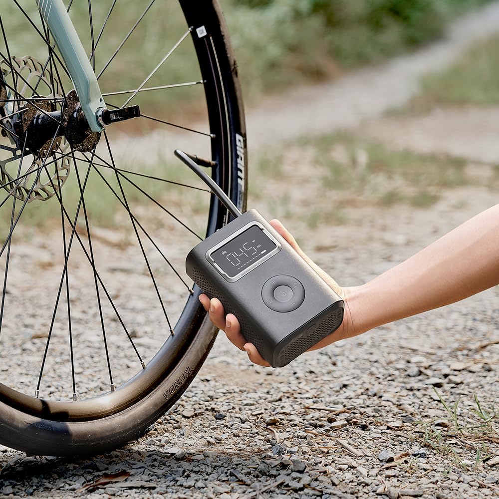 Xiaomi Portable Electric Air Compressor 2 Pro, Batteria 2500 mAh, 5 Modalità, 150 PSI, Spegnimento Automatico, Display Digitale & Luce LED, USB‑C – Ideale per Auto, Bici, Moto, Monopattino & Palloni