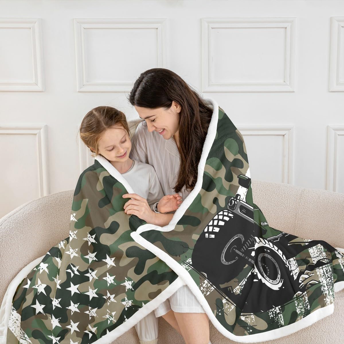 Off-Road Vehicle Fleece Blanket,Green Racing Car Sports Adventure Plush Blanket for Kids Teens,Lovely Room Decor,Green Camo Retro American Flag Graffiti Flannel Blanket,Twin 60"x80"