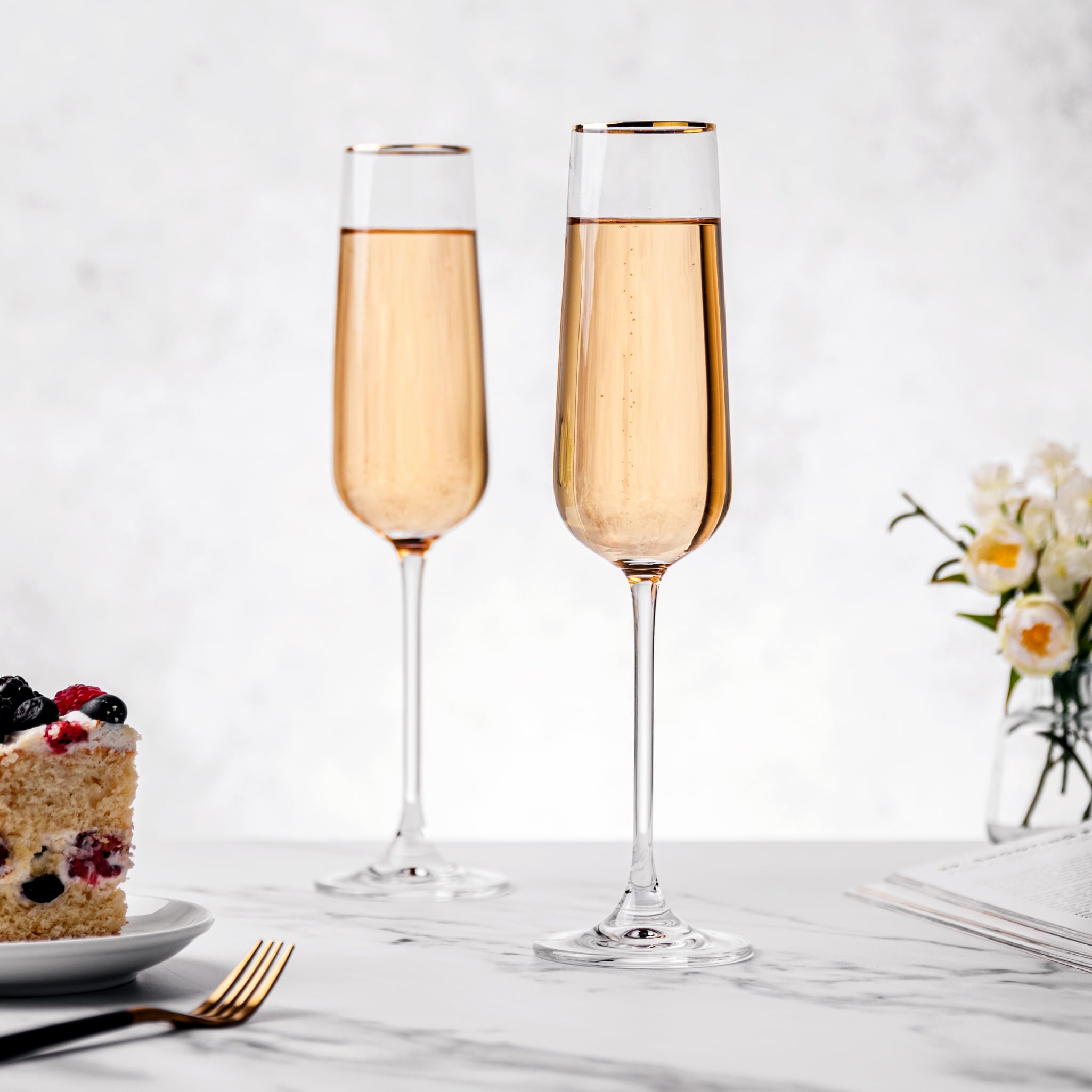 CRYSTAL LUXE Juego de 4 copas de champán doradas, copas de champán sopladas a mano, copas de champán de cristal, regalos para bodas, aniversarios, mujeres, hombres, cumpleaños