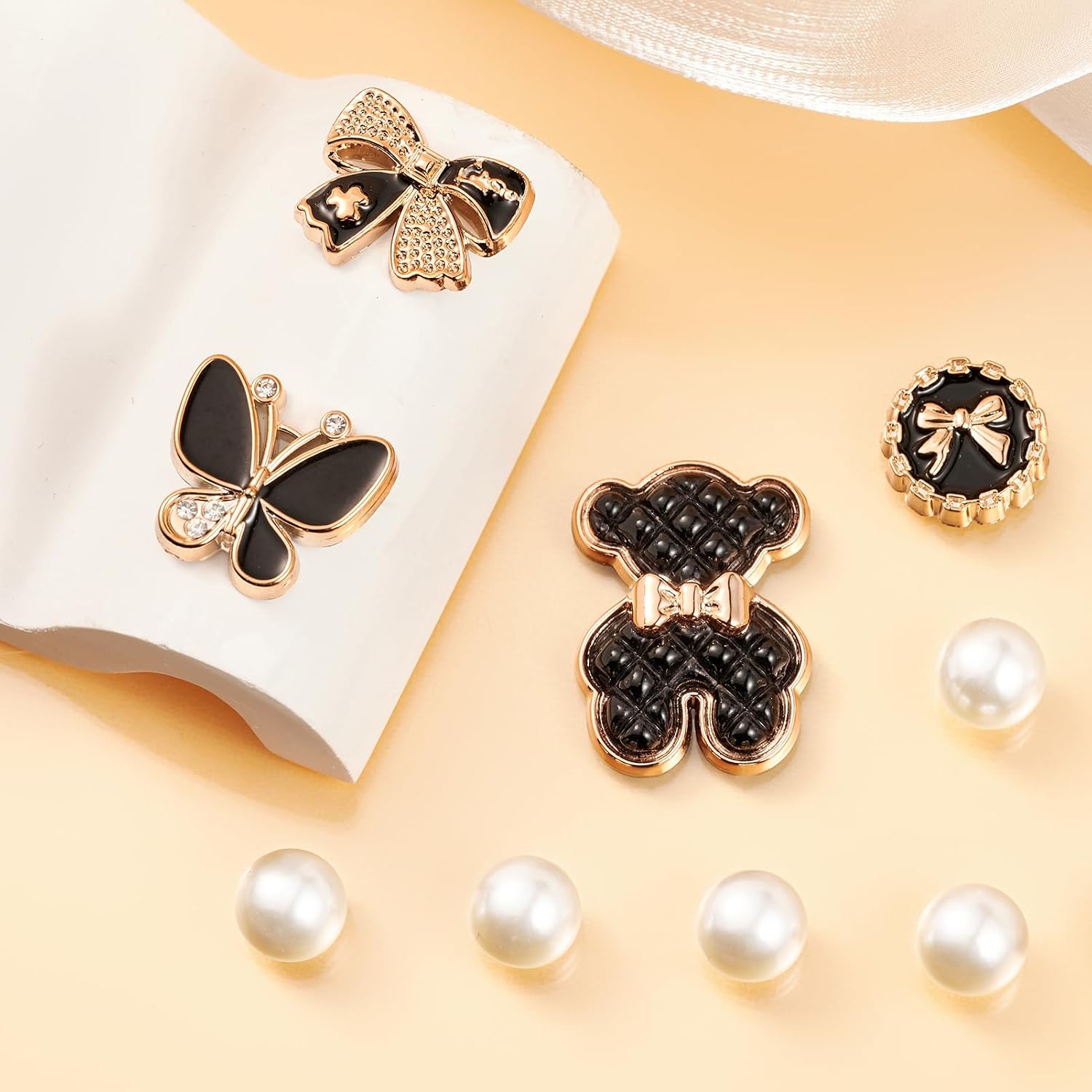 HUSSIN 25Pcs/12Pcs Bling Shoe Charms for Women, Sparkling Butterfly Shoe Accessories, Cute Rose Flower Charms, Girly Pearl Shoe Chains Decoration for Party Favor