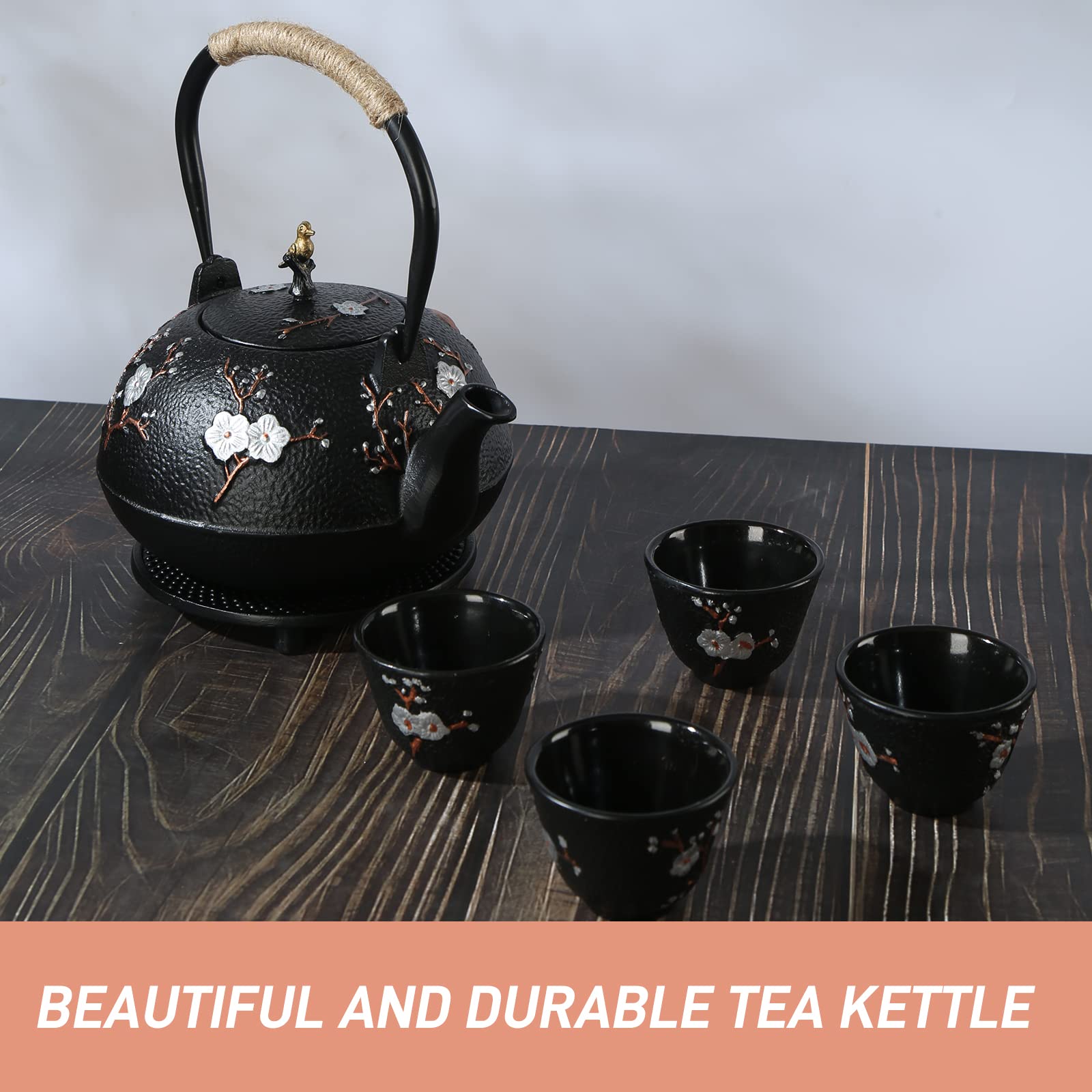 Juego de té de estilo japonés, hermoso juego de tetera de hierro fundido negro con 4 tazas, 1 salvamanteles y 1 soporte de tapa, tetera de 40 onzas con infusor para estufa