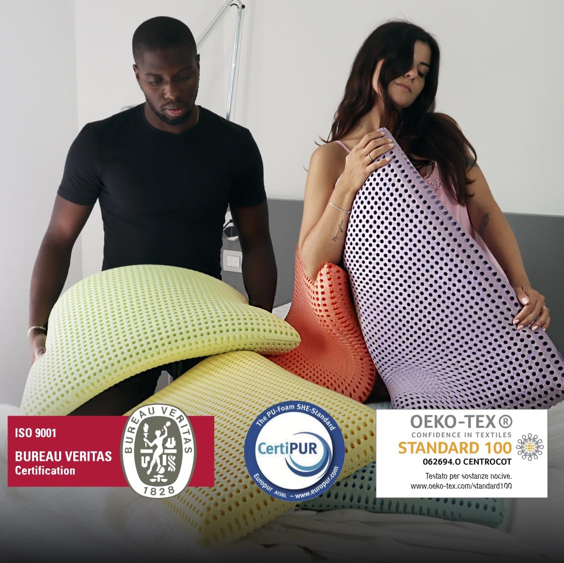 PASSION - Cuscino in memory foam, guanciale in memory foam, cuscini letto matrimoniale memory foam, cuscino cervicale antistress morbido e rinfrescante, 100% Made in Italy (Lavanda)