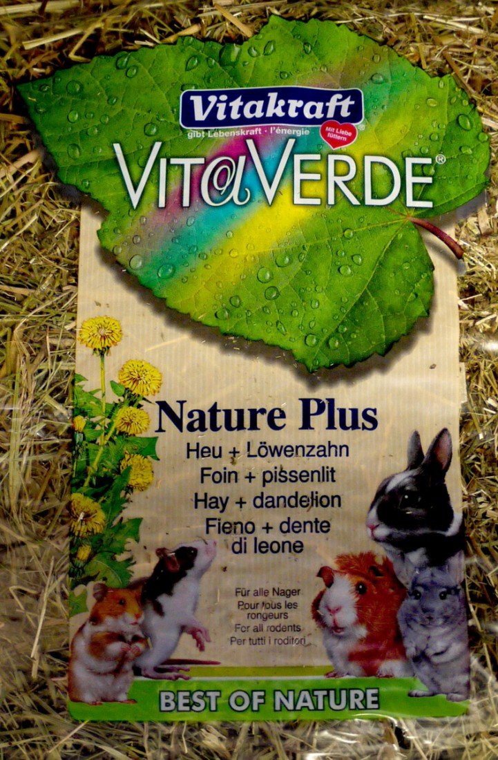 Vitakraft Burton Dene LTD VitaVerde Hay & Dandelion 500g
