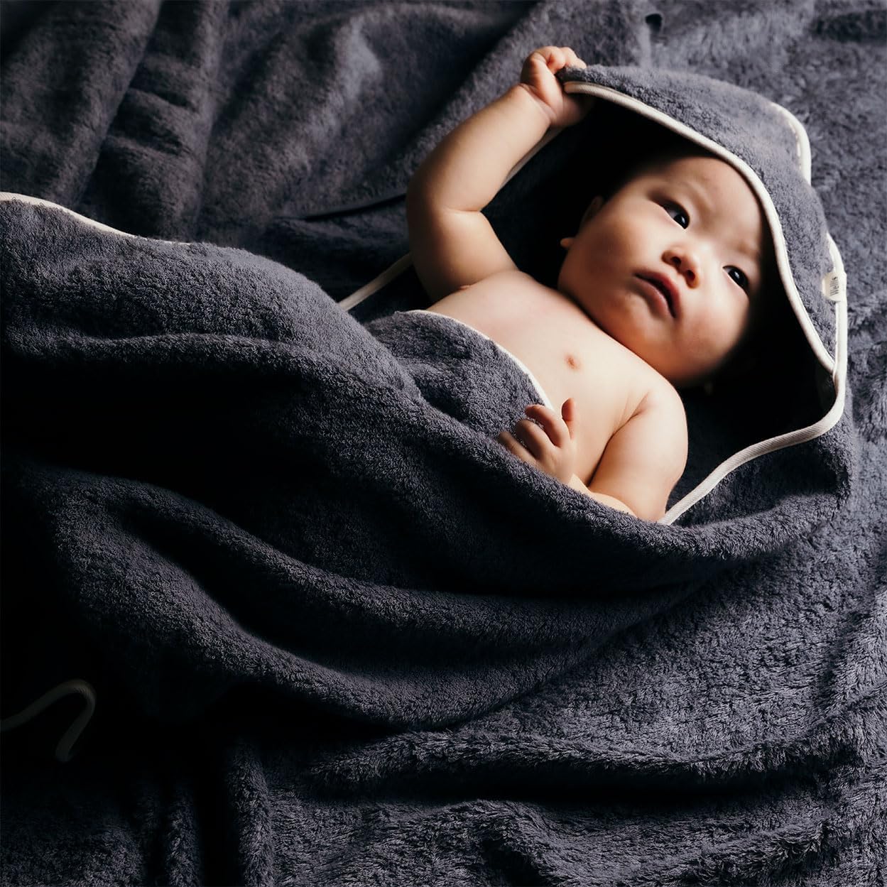 Wellis BABY Young child Box Gray(スワドル・ラージビブ