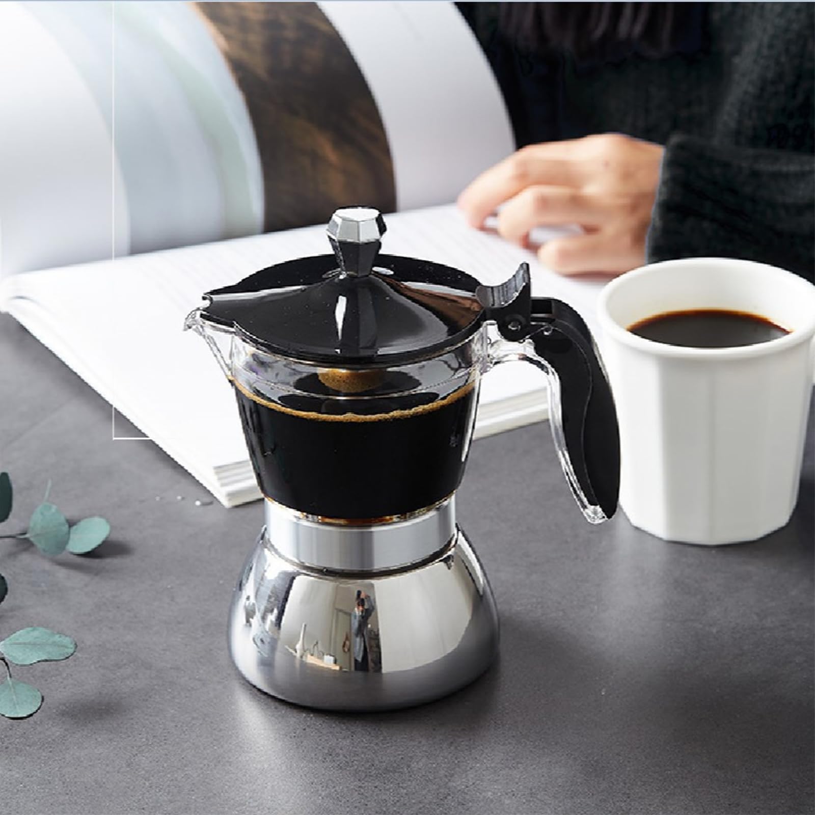 Cafeteras de diseño italiano con proceso de preparación visible, capacidad de 4/6 tazas, ideal para mejorar tu ritual diario de café
