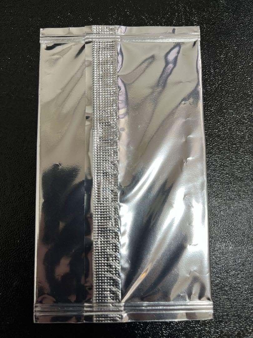 遊戯王　オベリスクの巨神兵　映画公開記念タイアップ特典カード Amazon.co.jp: オベリスクの巨神兵 映画公開記念 タイアップ特典カード