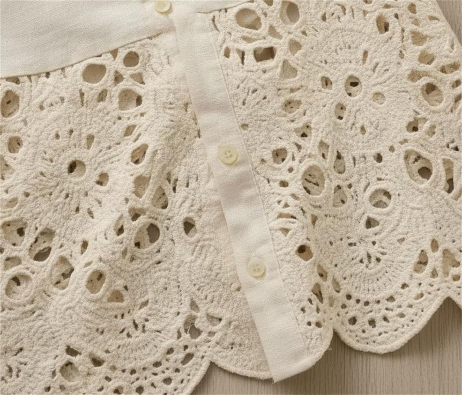 Blusa de encaje bohemio con botones y mangas de globo para mujer, estilo bohemio, informal, para el trabajo, vacaciones, fines de semana, vida diaria