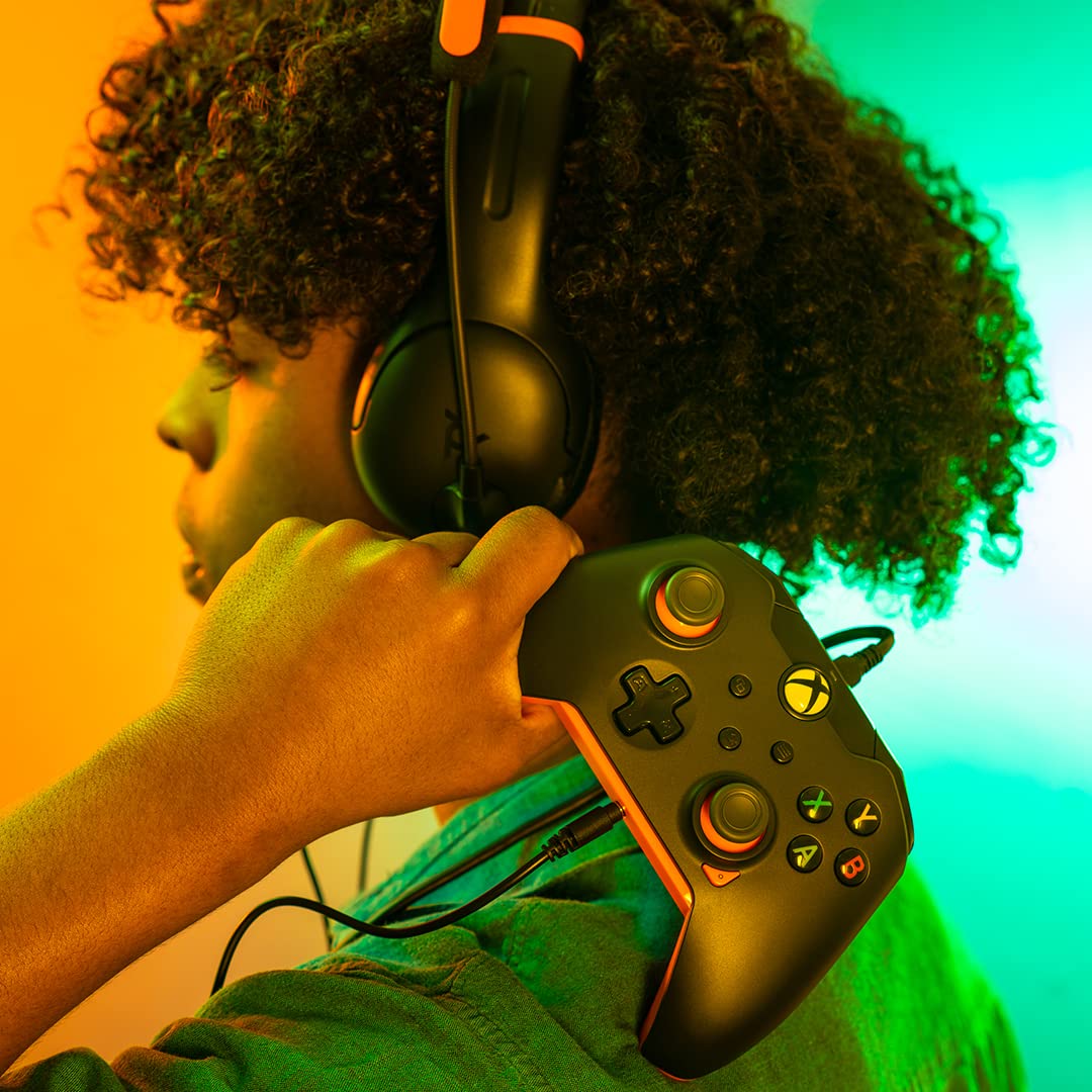 PDP Wired Controller Xbox Series X - Atomic Black — view 5