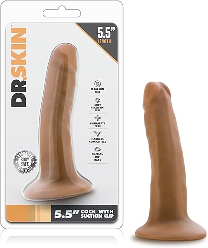 Blush Novelties Dr. Skin - Consolador suave y realista de 5 1/2 pulgadas con ventosa - Correa anal de pegging en arnés pequeño compatible con