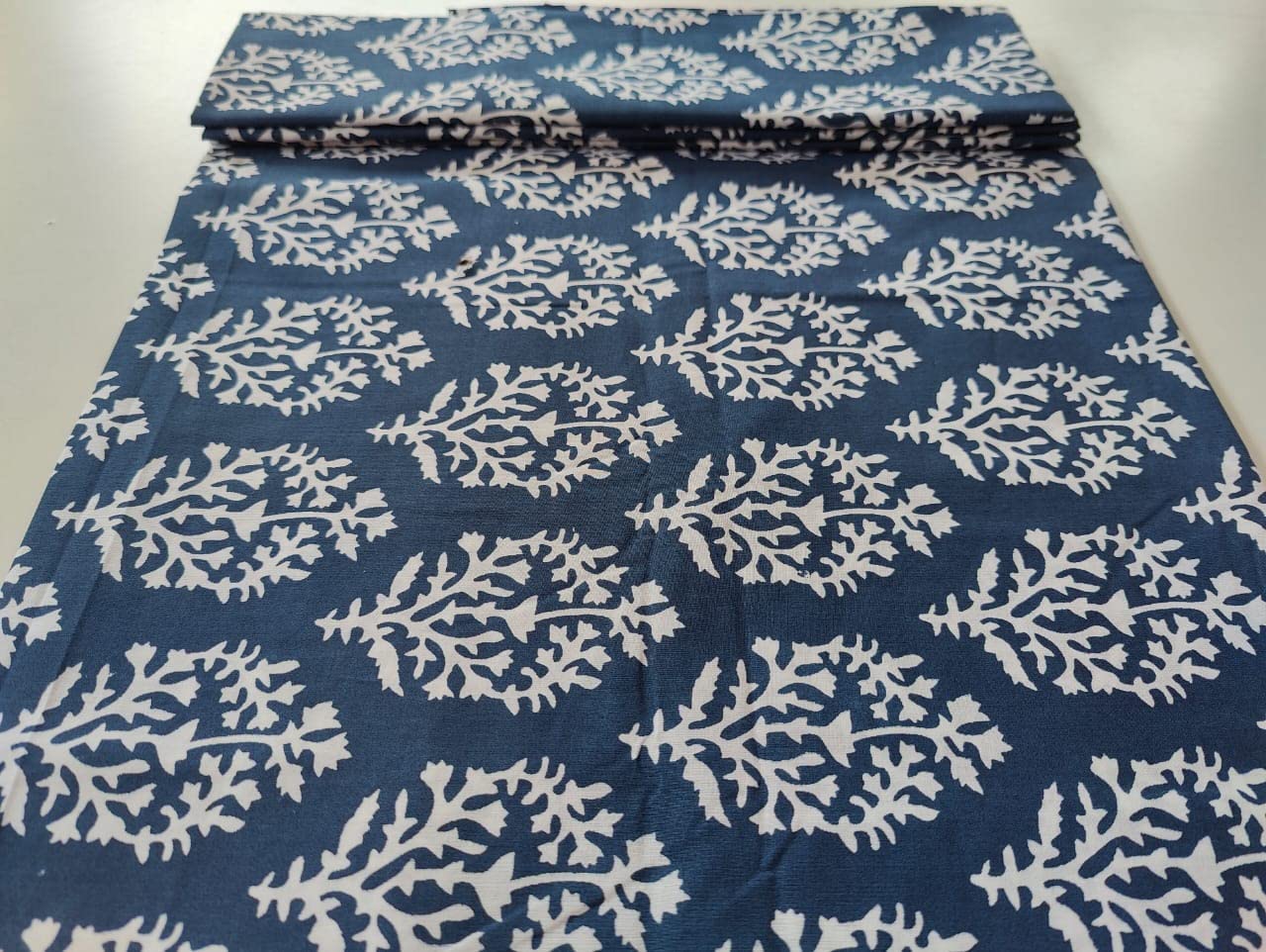 Fashionmart Floral Printed Cotton Print Fabric Cloth Block Print Floral Print Fabric Running Jaipuri Hand Block Printed Women Dress Material Kurtis Natural 44" Inches Width 2.5 Meter (Pattern 18)