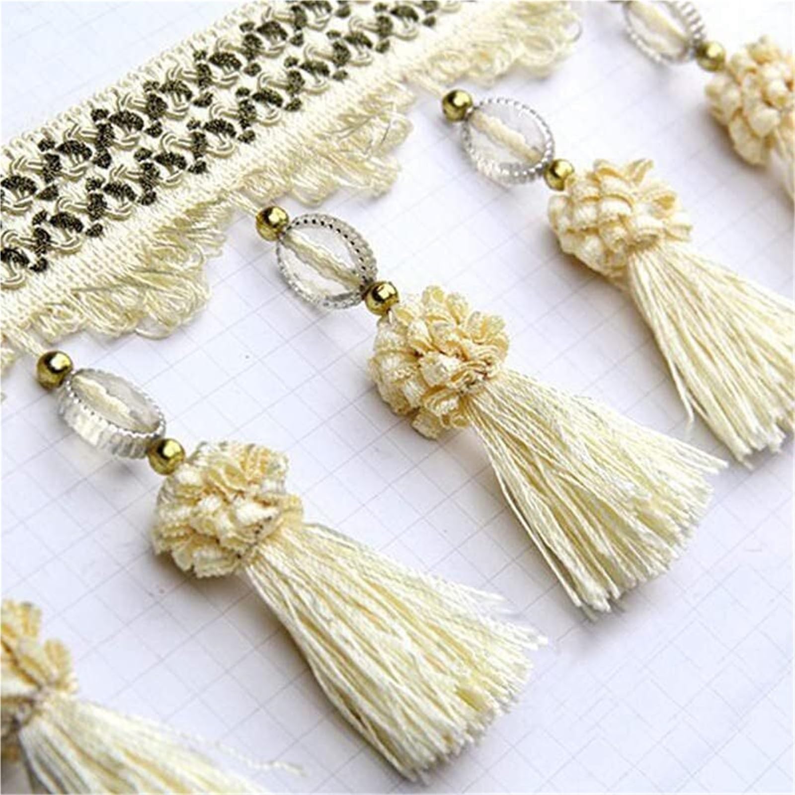 Ozdobne frędzle z koralikami, 1 Mete Fringe Trim do szycia koralików zasłon, wstążek, akcesoriów DIY(Beige)