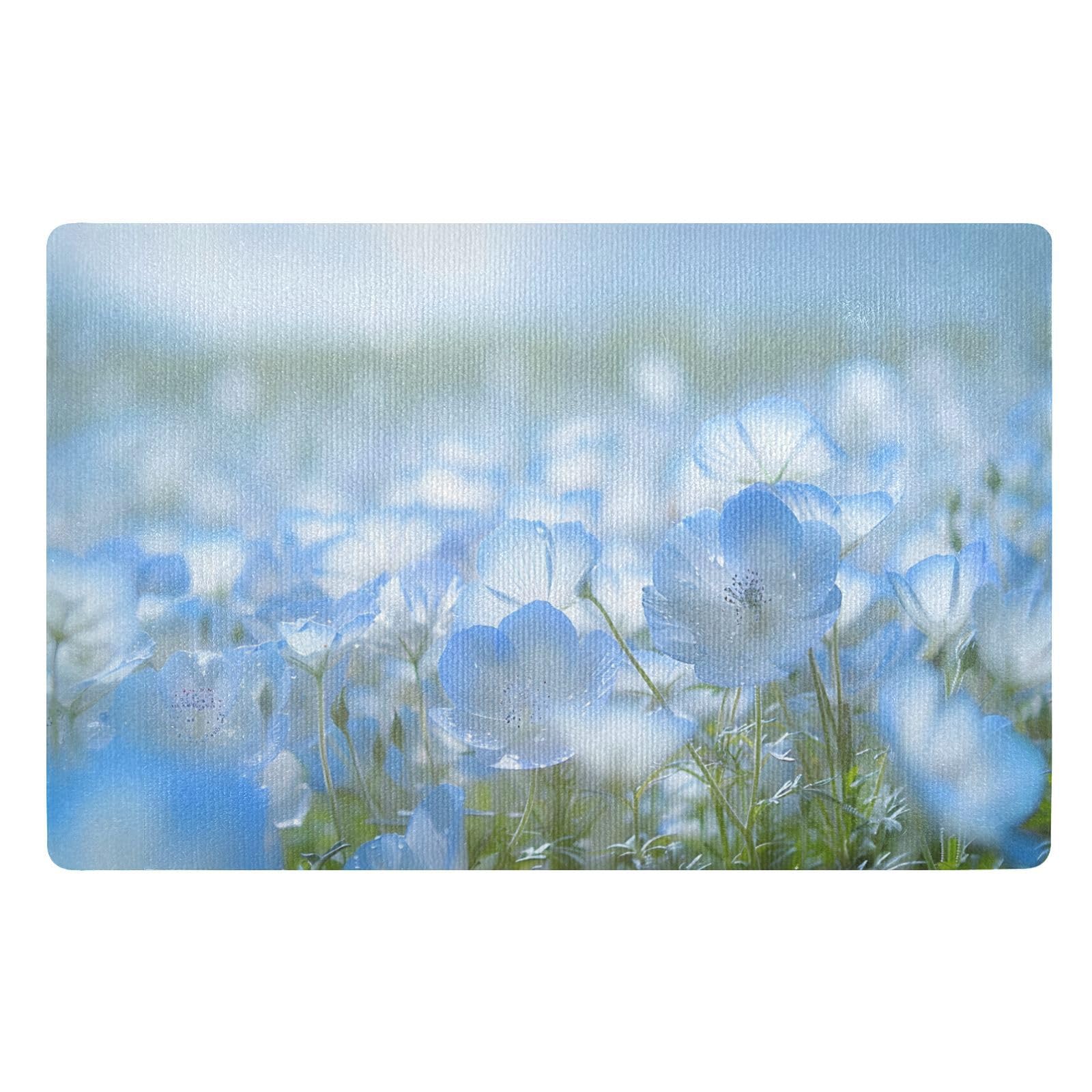 Paillasson fleurs bleues Nemophila pour une entrée propre et accueillante
