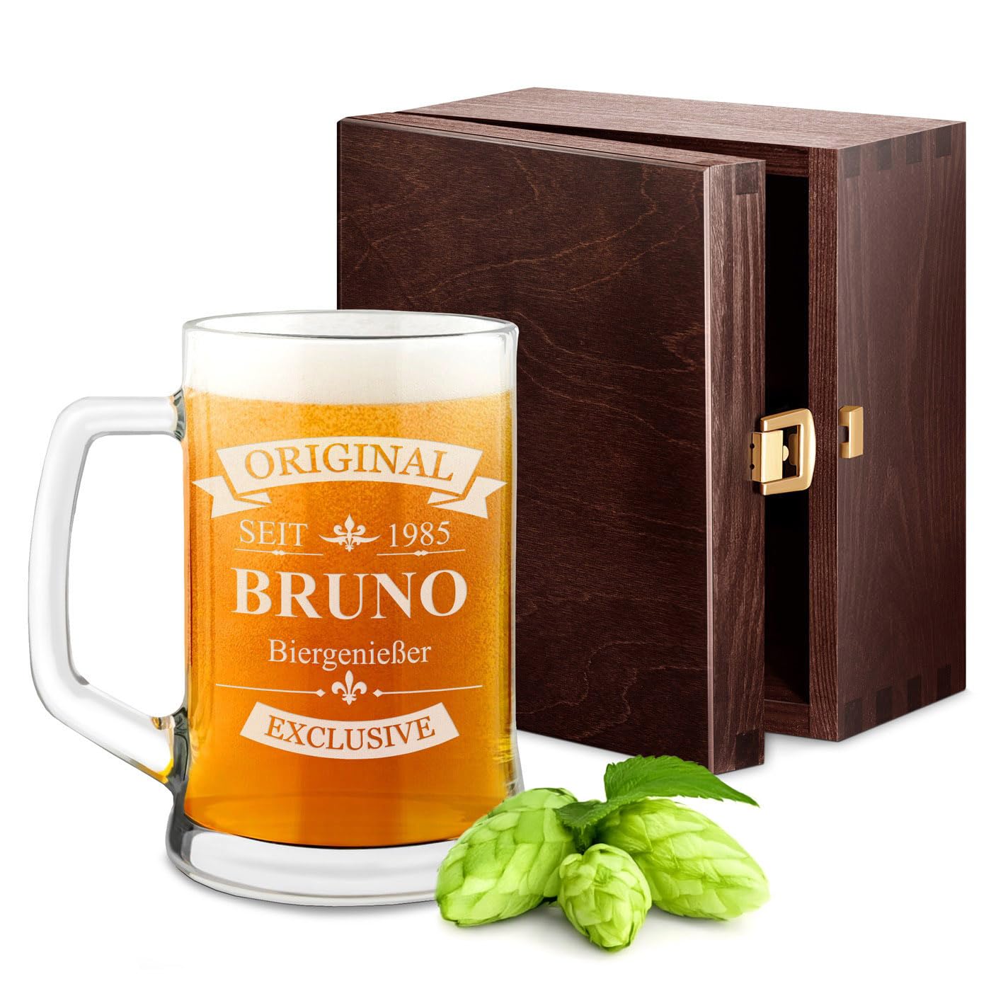 Maverton Bierkrug mit Gravur - Personalisierte Geschenke Männer - 500 ml - Geburtstagsgeschenk für Herren Bierglas Papa - Geschenkidee für Bierfreunde - Weihnachtsgeschenke - Original