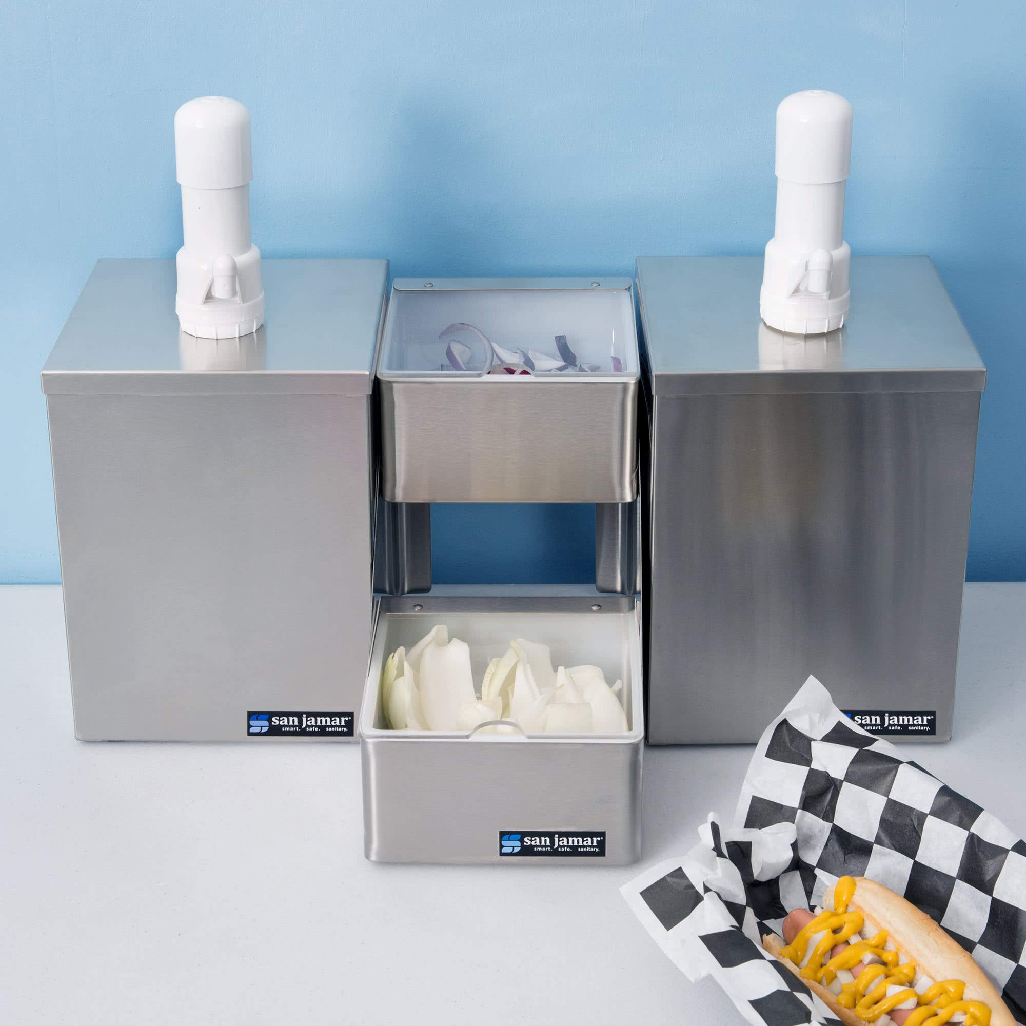 TableTop King P9826 Pump and Condiment Tray Center with 2 Trays and 2 Pump Boxes