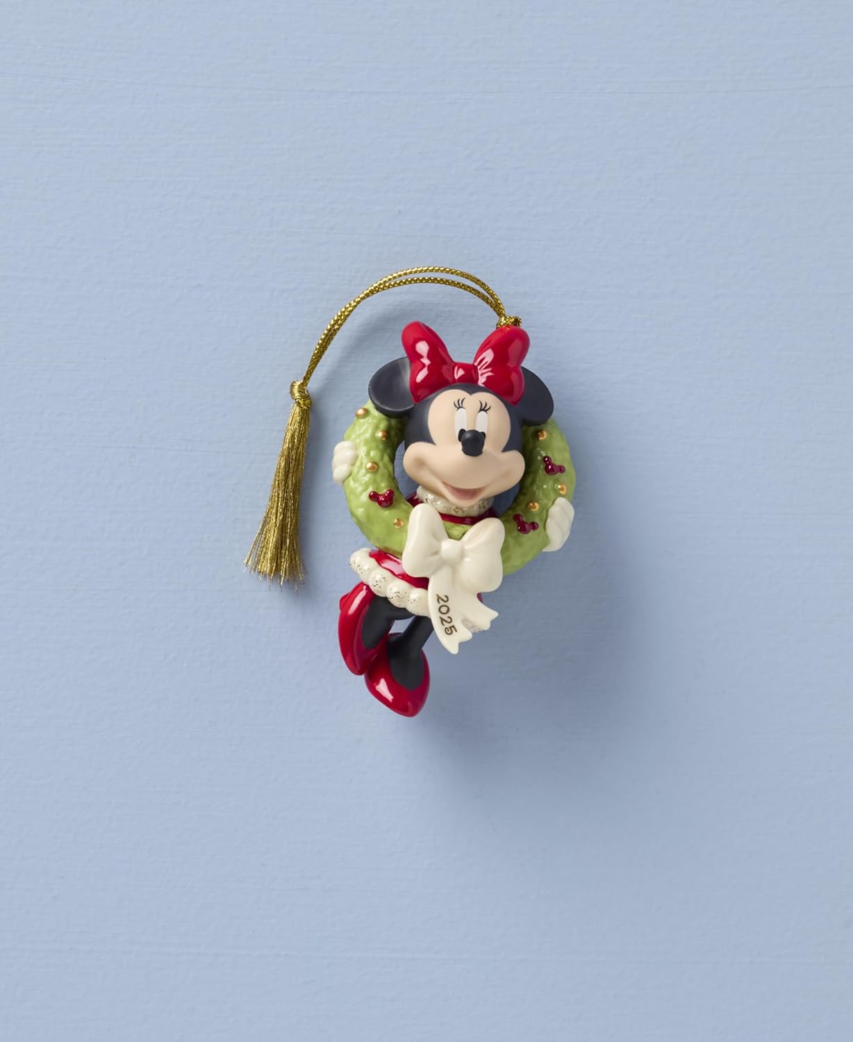 Lenox 2025 Disney Mickey Mouse Merry Christmas Ornament – Annual Ornaments Lenox 896794 2025 ミニーマウス クリスマスリースオーナメント